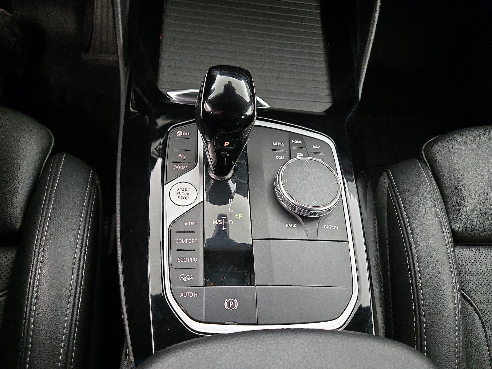 2023 BMW X4 30i - Photo 19
