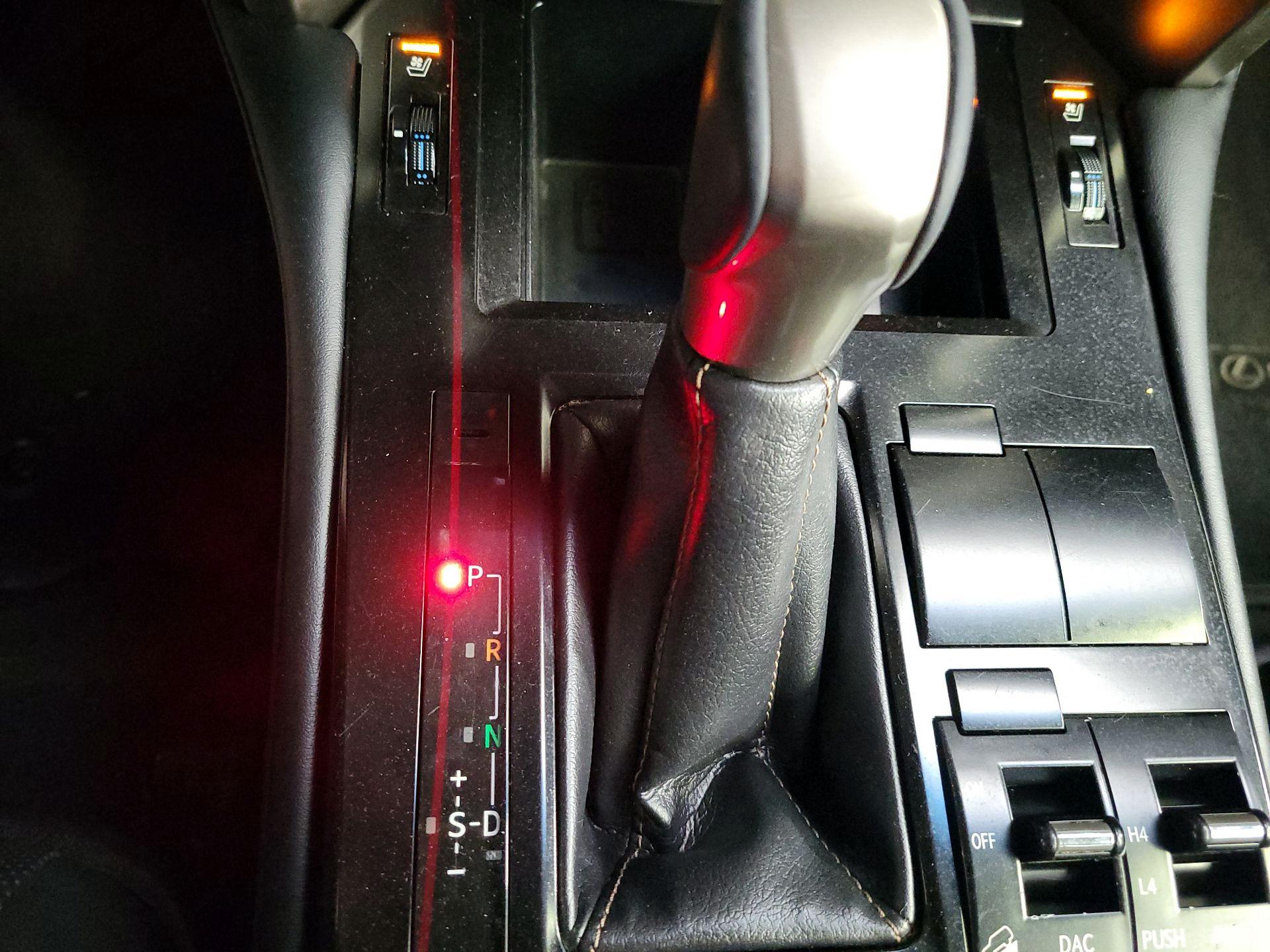 Thumbnail: 2020 Lexus GX - 18