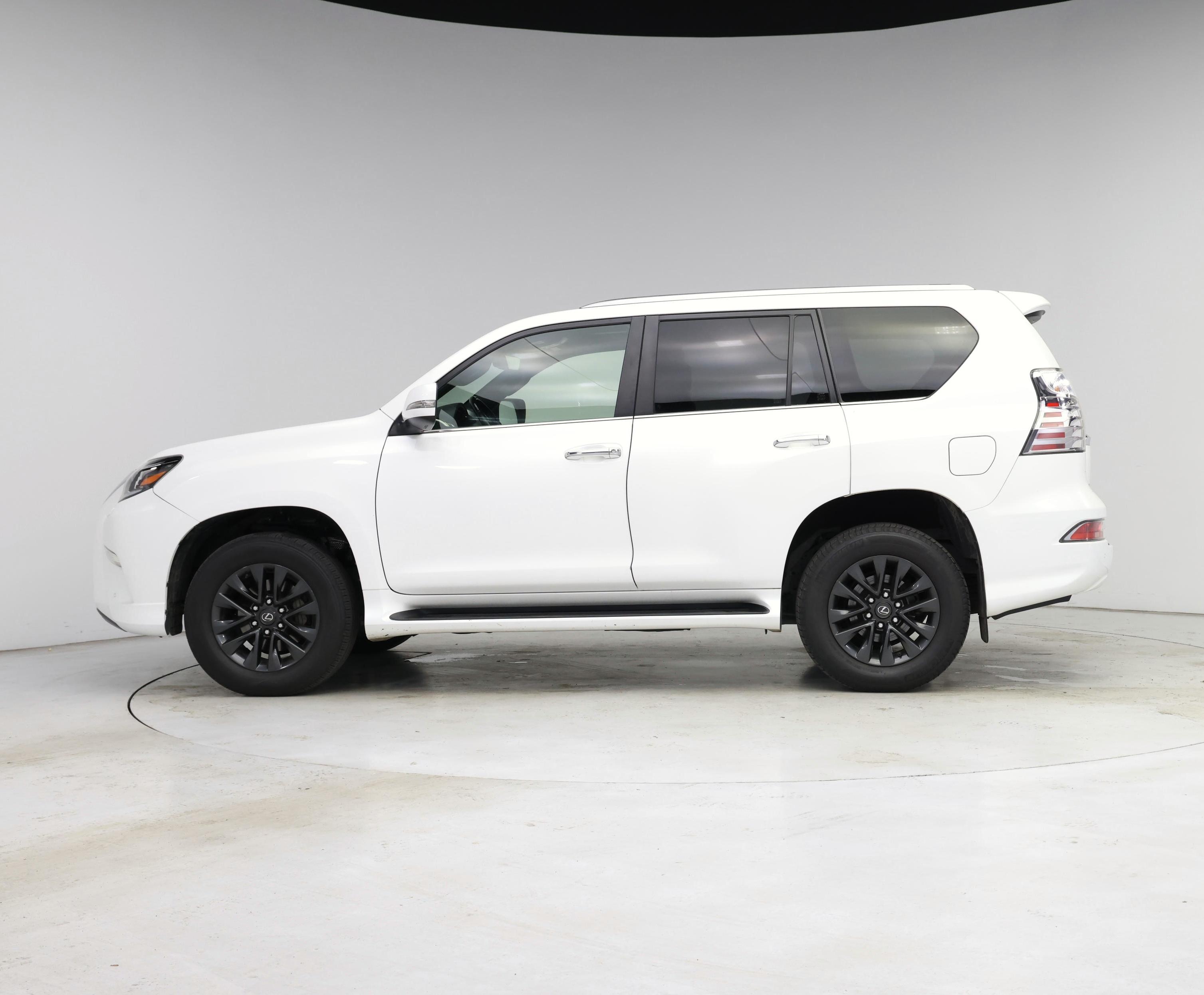 Thumbnail: 2020 Lexus GX - 3