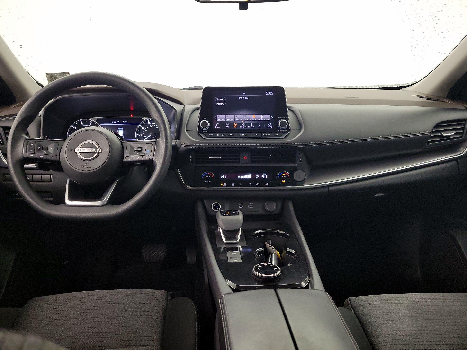 Thumbnail: 2023 Nissan Rogue - 9