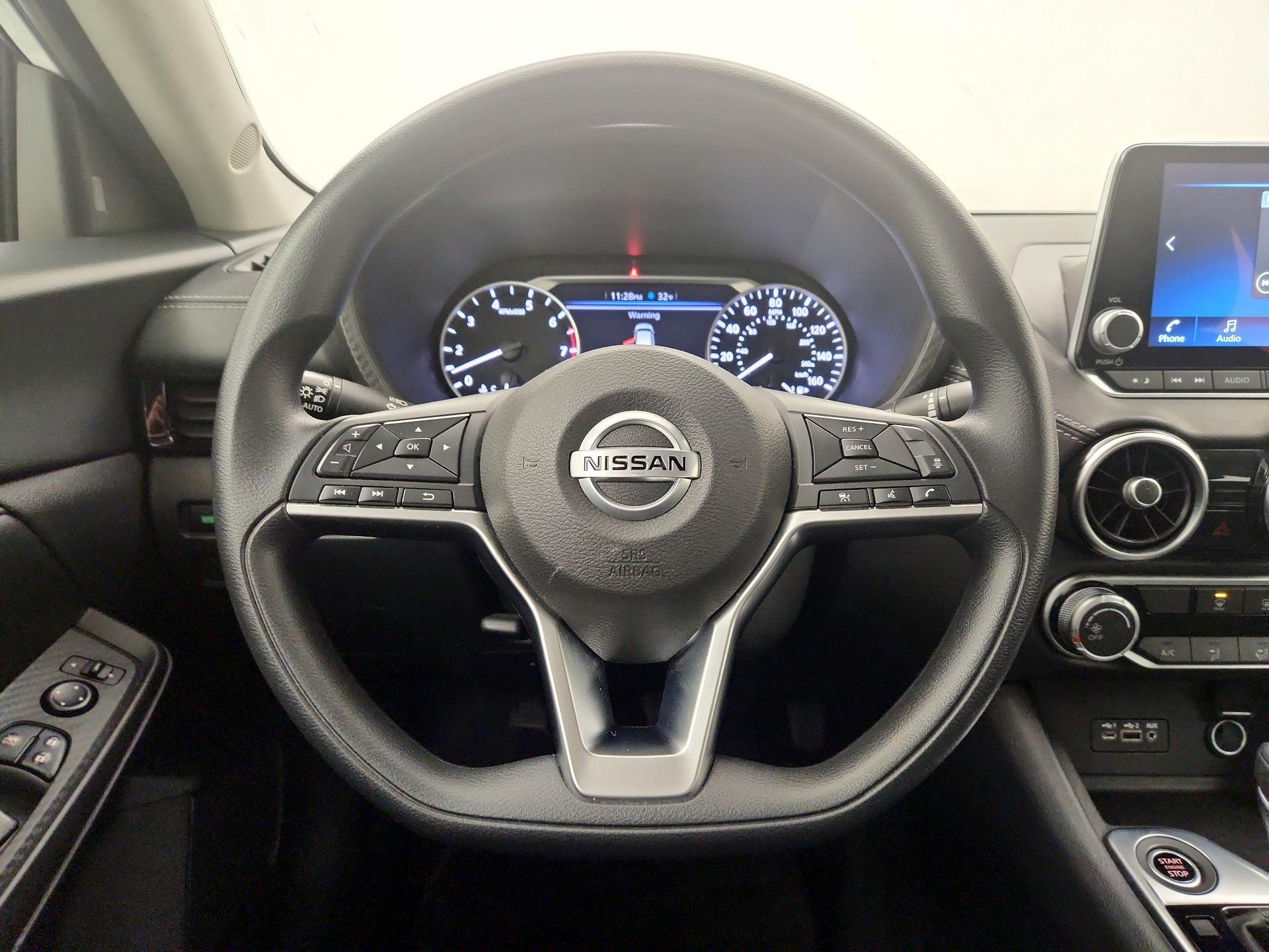 Thumbnail: 2023 Nissan Sentra - 10