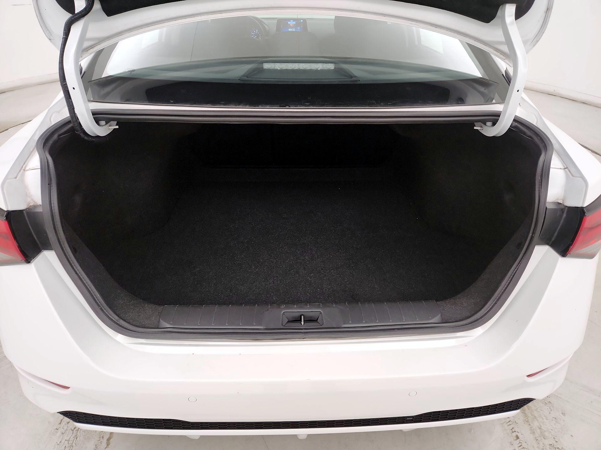 Thumbnail: 2023 Nissan Sentra - 20