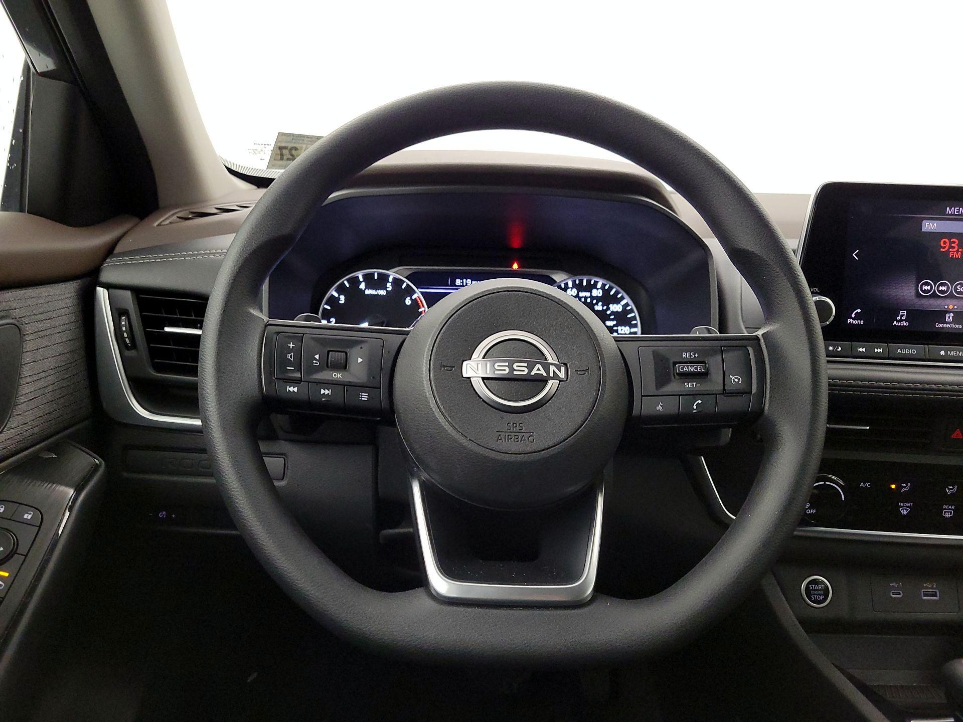 Thumbnail: 2023 Nissan Rogue - 10