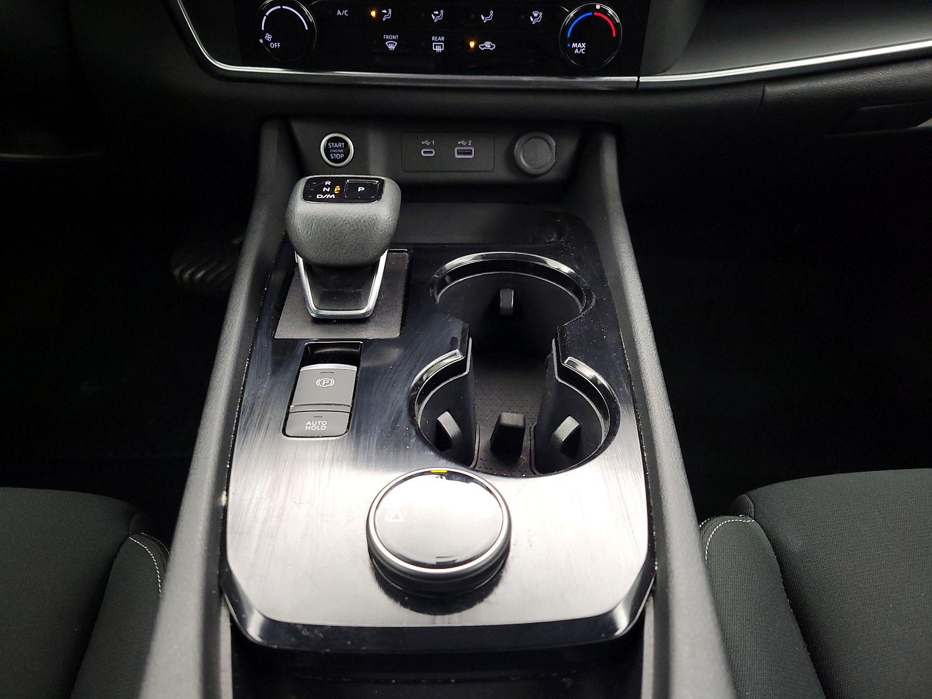 Thumbnail: 2023 Nissan Rogue - 17