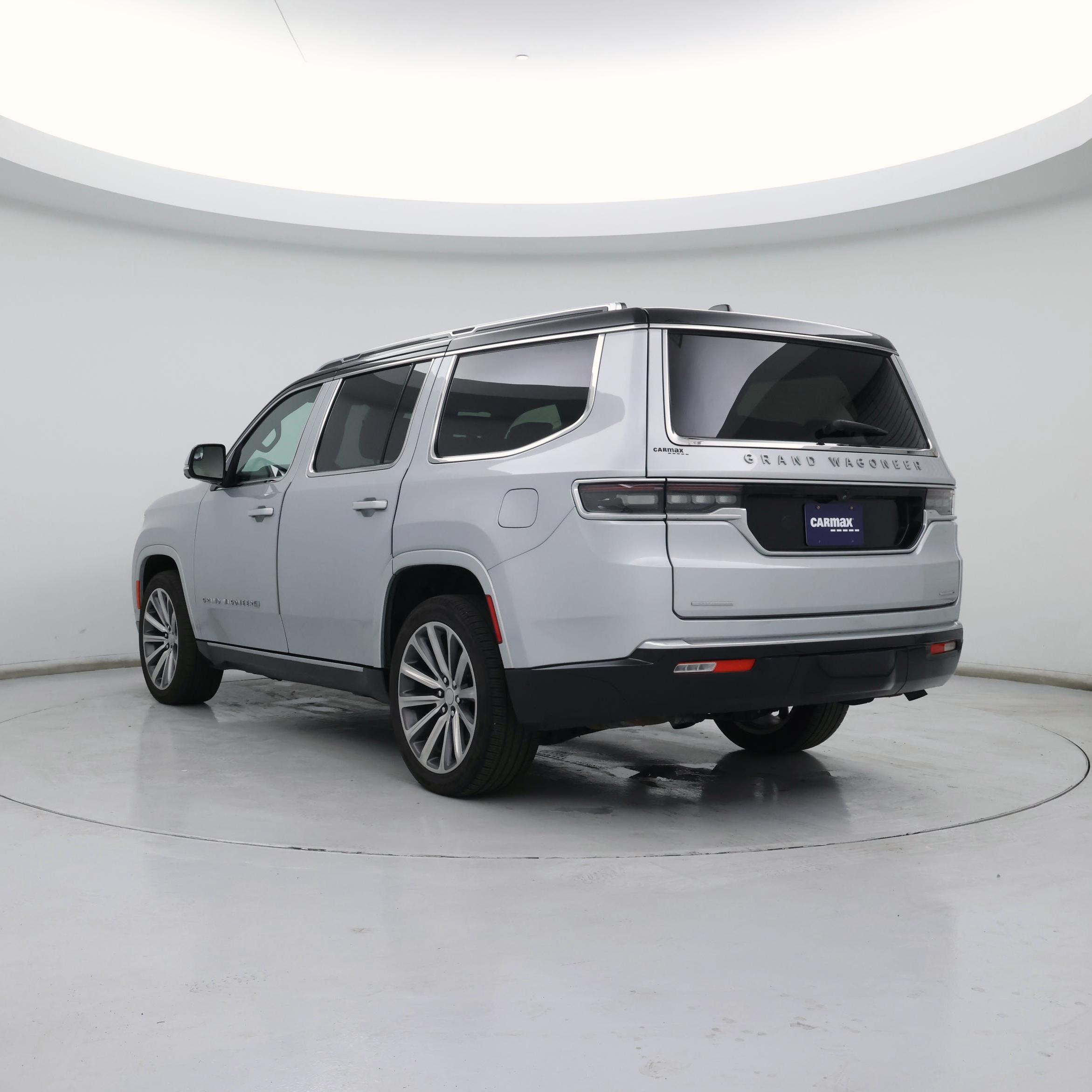 Thumbnail: 2022 Jeep Grand Wagoneer - 2