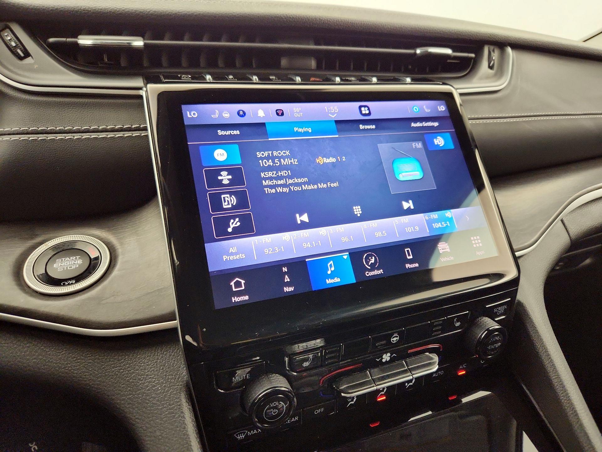 Thumbnail: 2023 Jeep Grand Cherokee L - 16