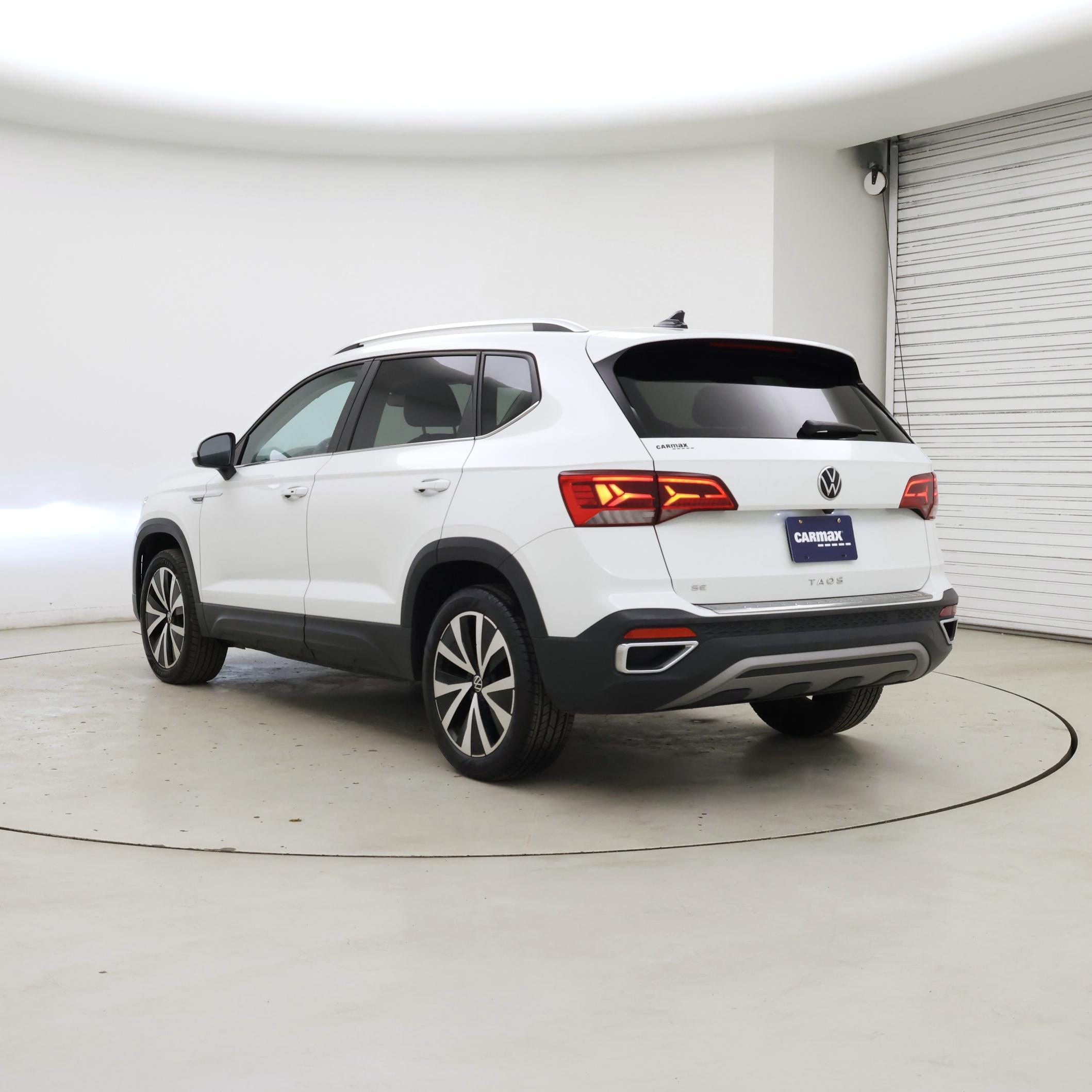 Thumbnail: 2023 Volkswagen Taos - 2