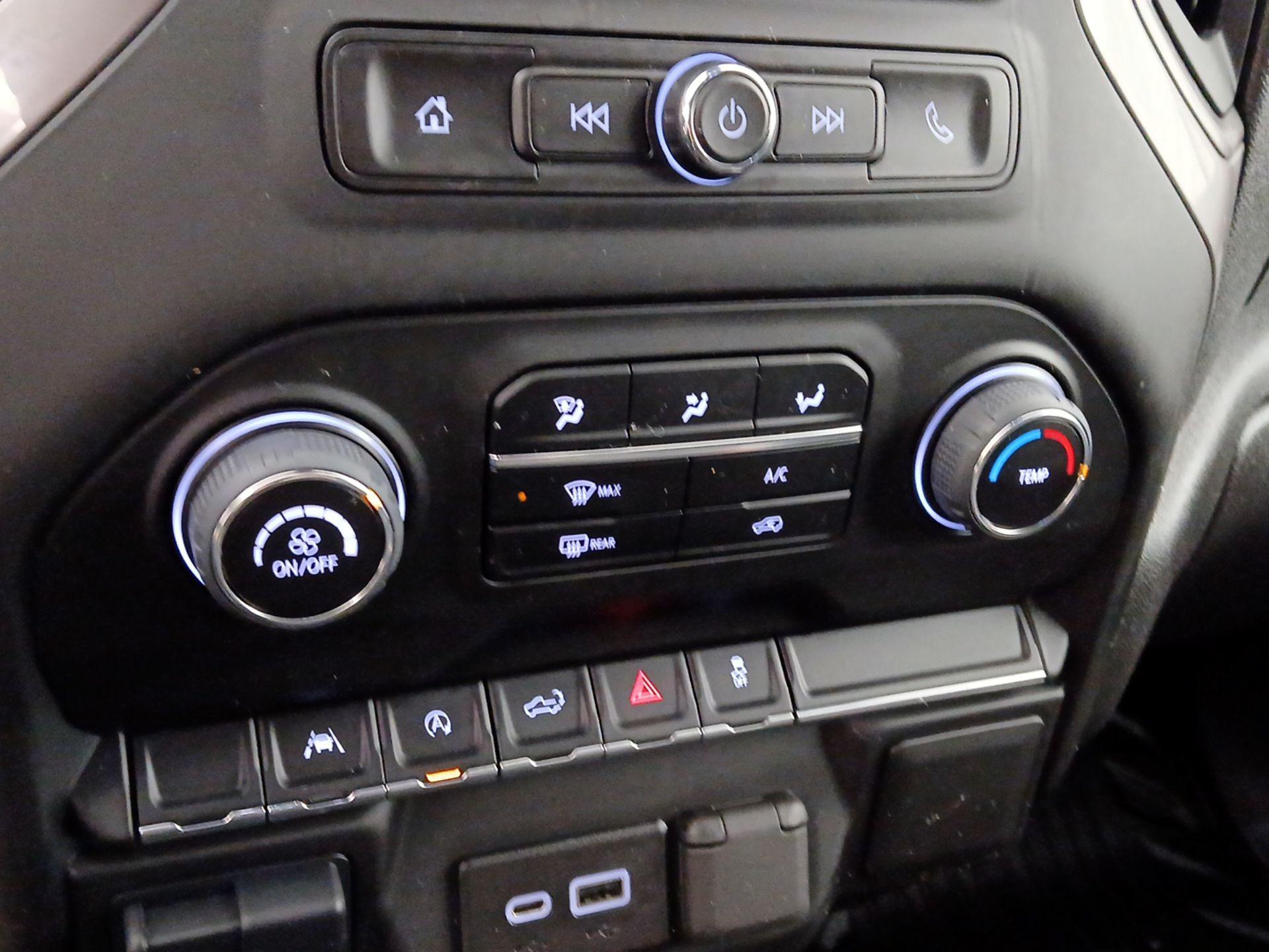 Thumbnail: 2023 Chevrolet Silverado 1500 - 16