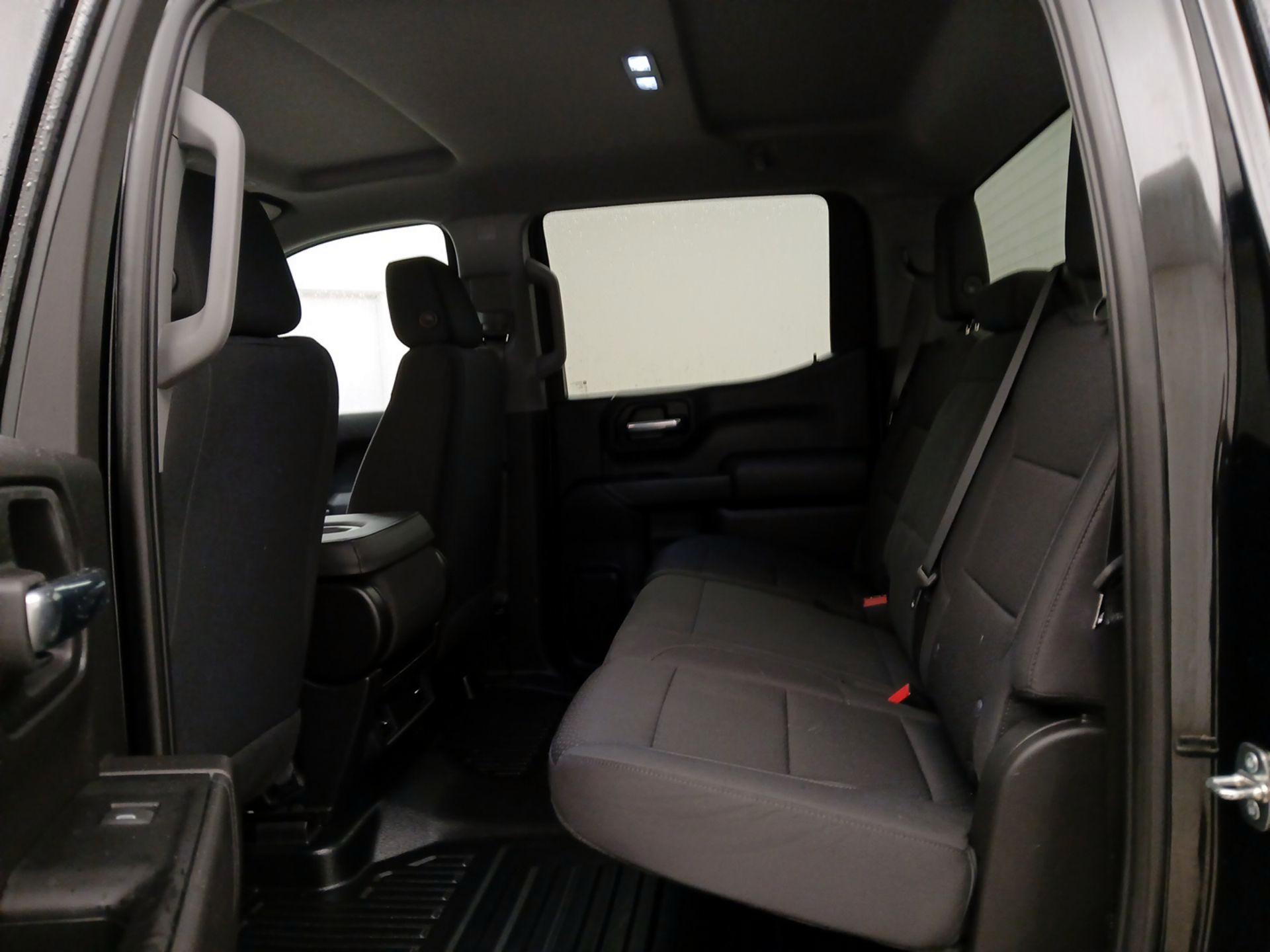 Thumbnail: 2023 Chevrolet Silverado 1500 - 19