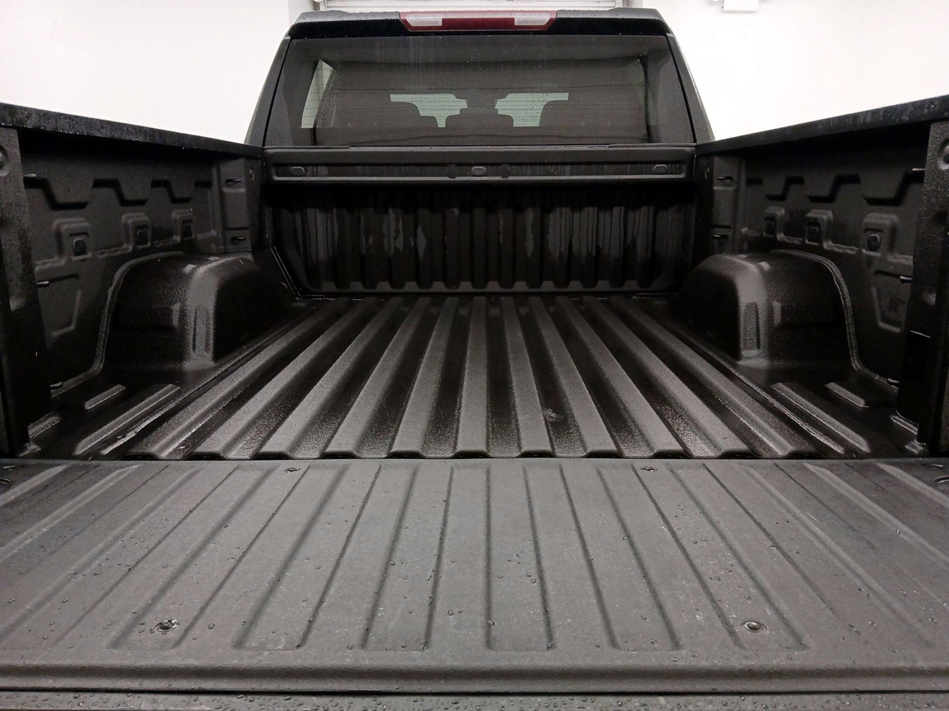 Thumbnail: 2023 Chevrolet Silverado 1500 - 20