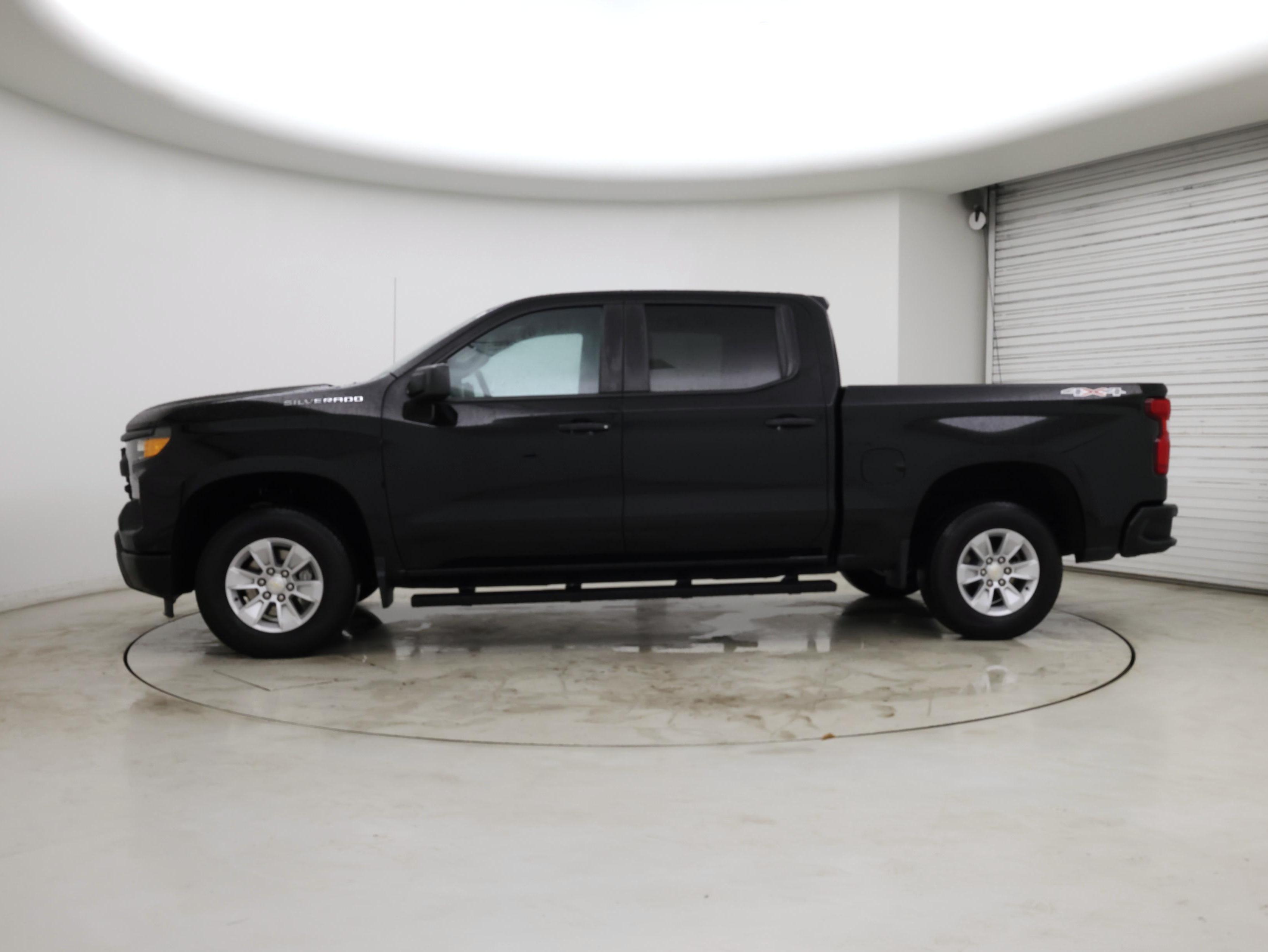 Thumbnail: 2023 Chevrolet Silverado 1500 - 3