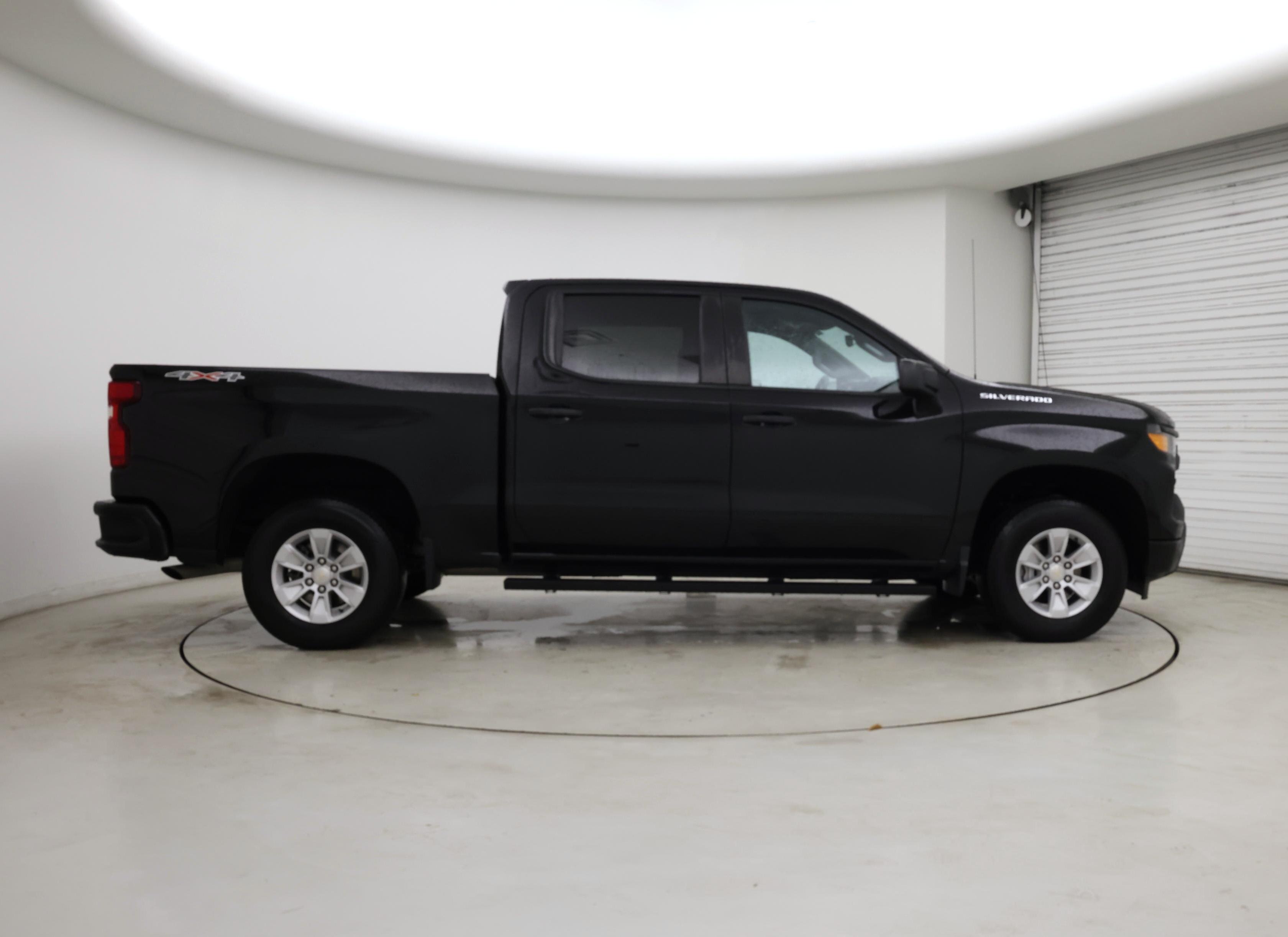 Thumbnail: 2023 Chevrolet Silverado 1500 - 7