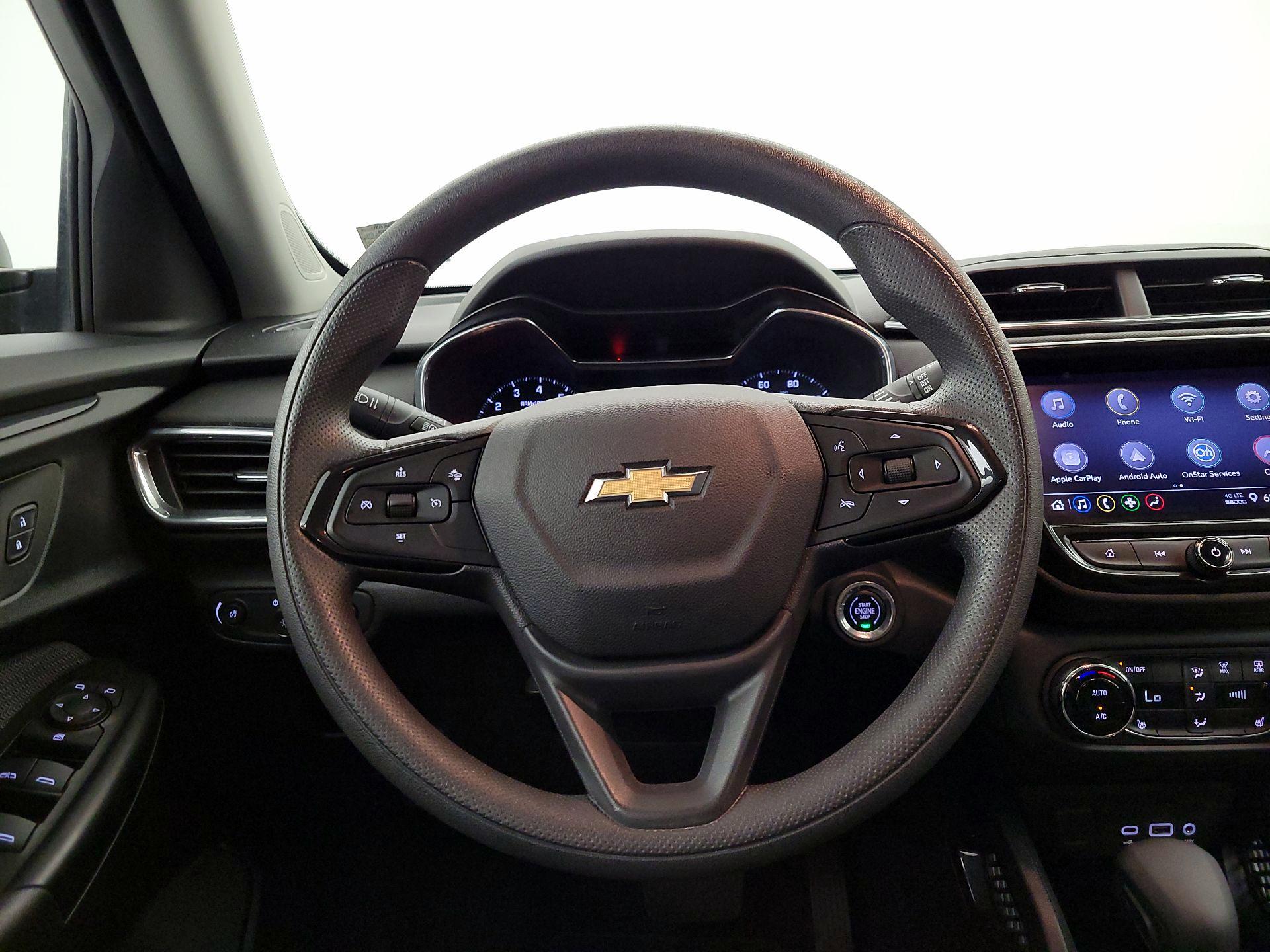 Thumbnail: 2023 Chevrolet TrailBlazer - 10