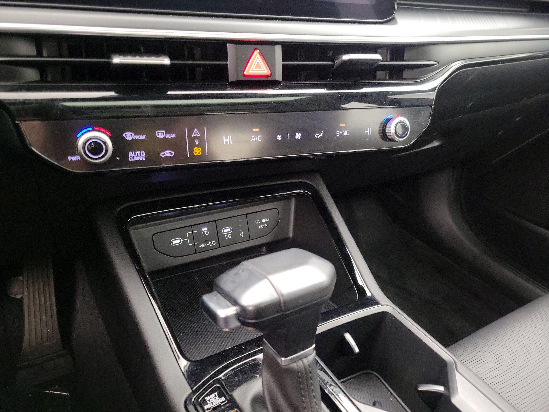 Thumbnail: 2025 Kia K5 - 16