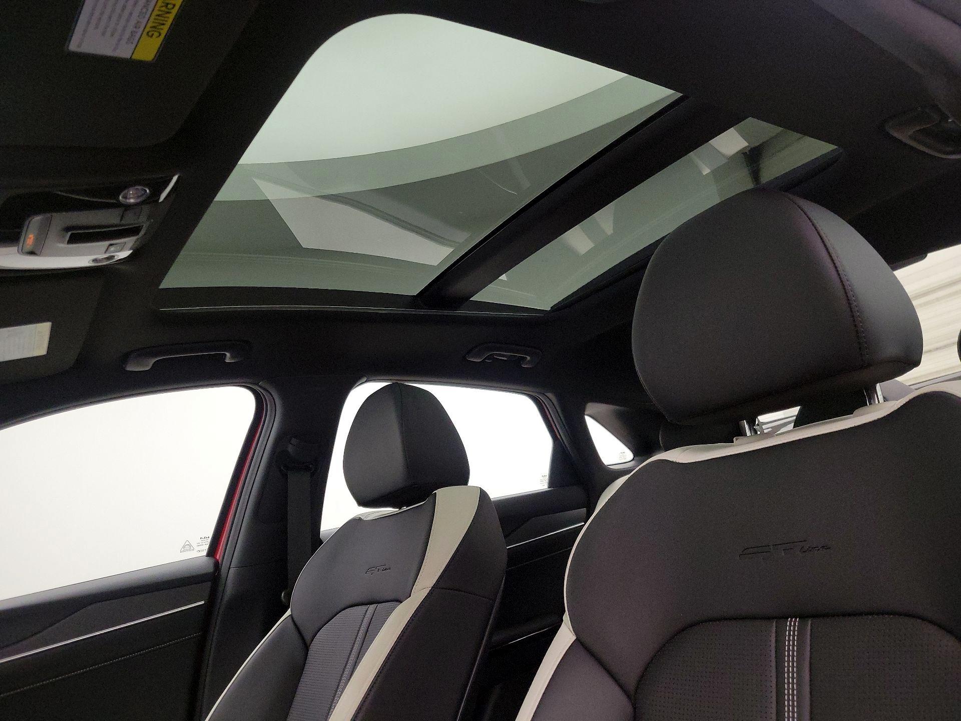 Thumbnail: 2025 Kia K5 - 19