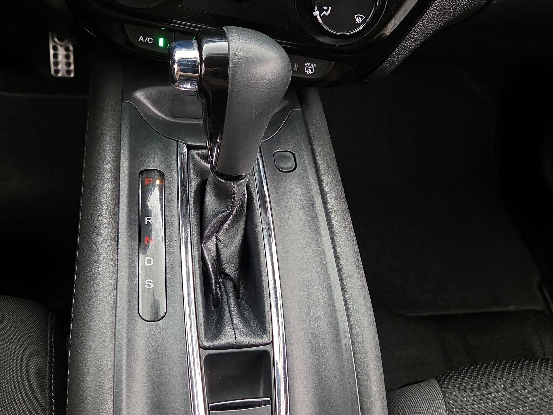 Thumbnail: 2022 Honda HR-V - 17