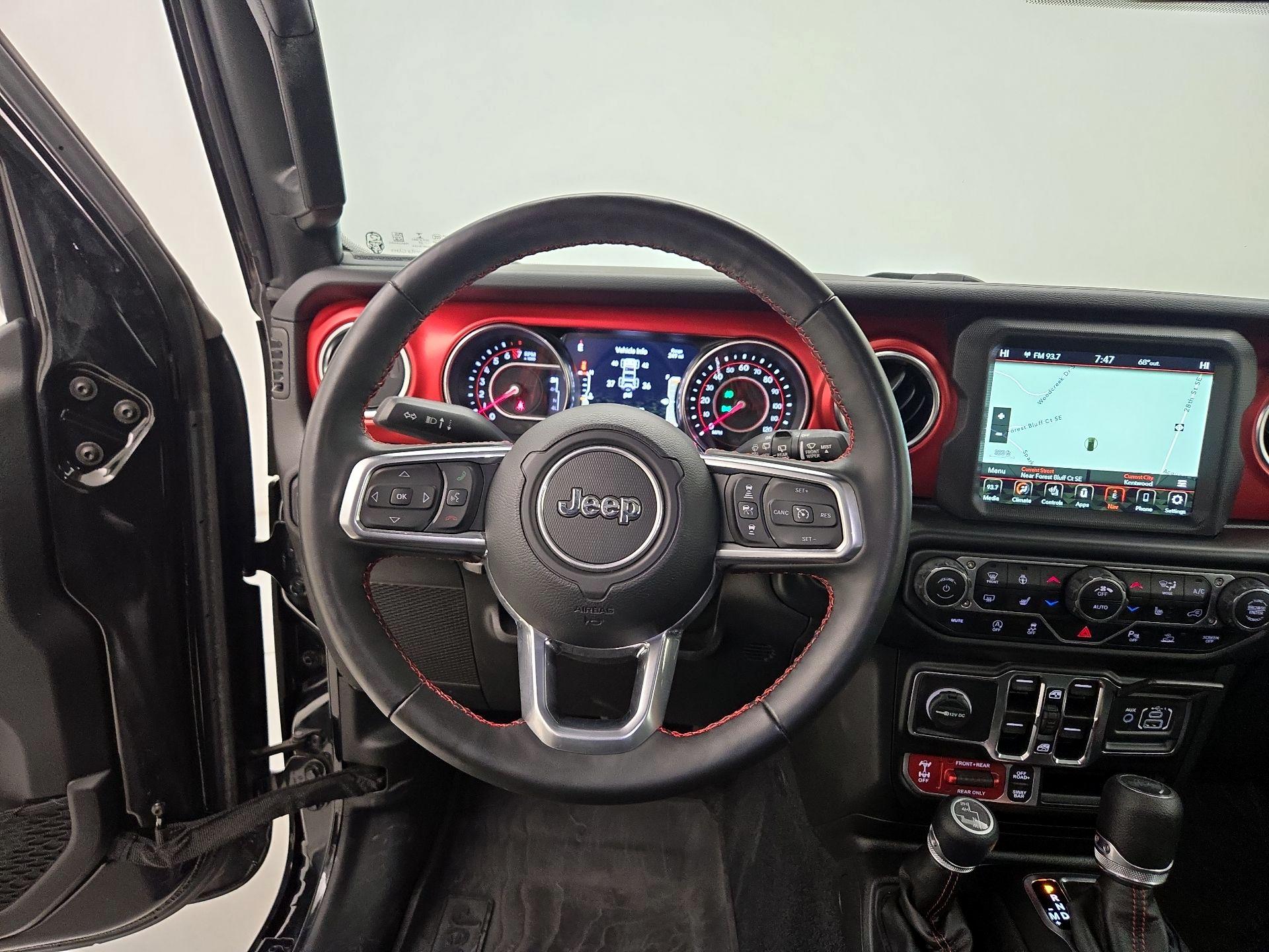 Thumbnail: 2022 Jeep Wrangler - 10