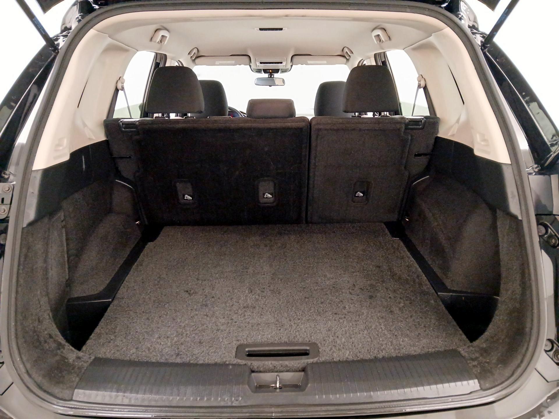 Thumbnail: 2023 Nissan Rogue - 18