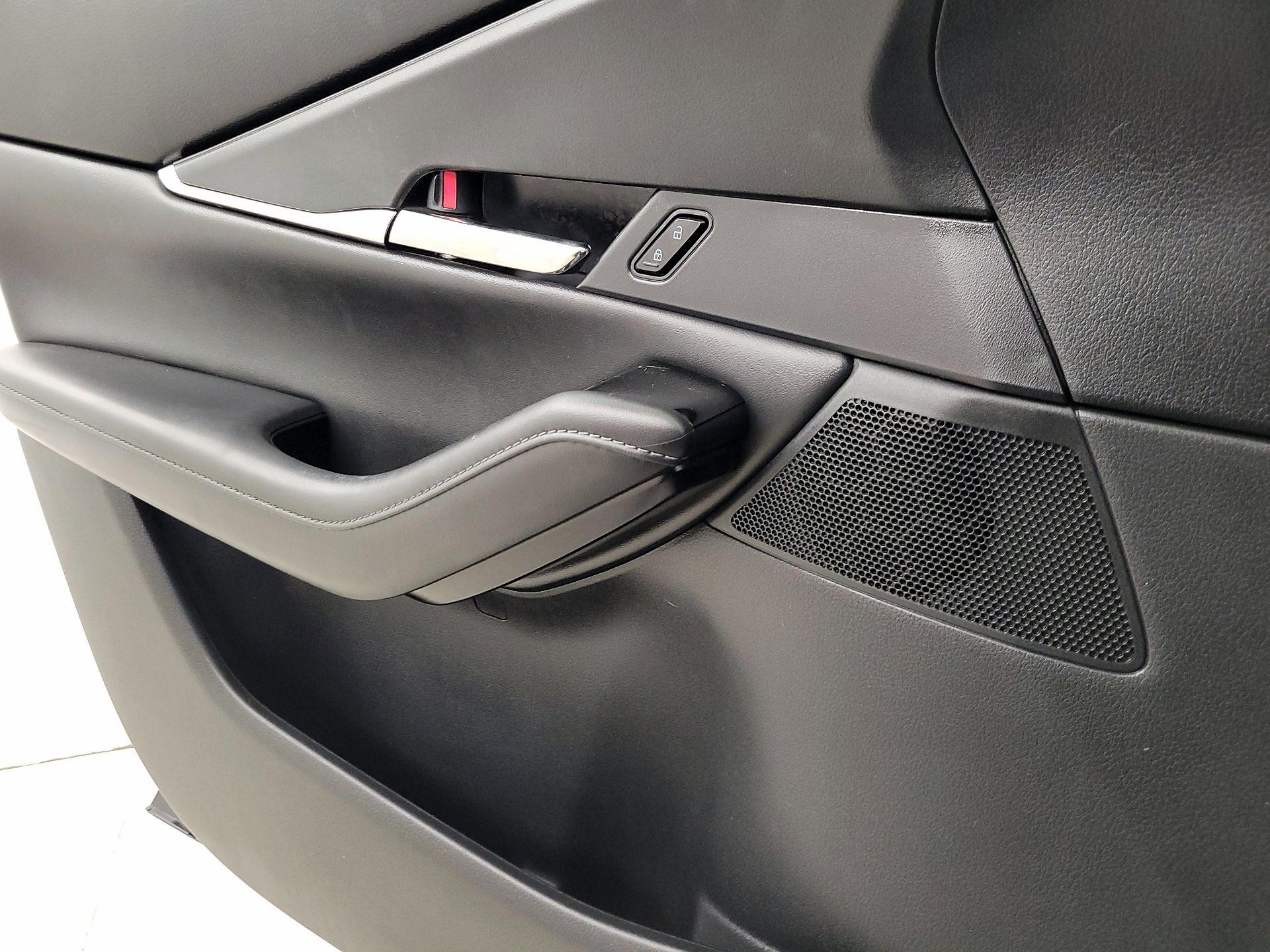 Thumbnail: 2023 Mazda CX-30 - 12