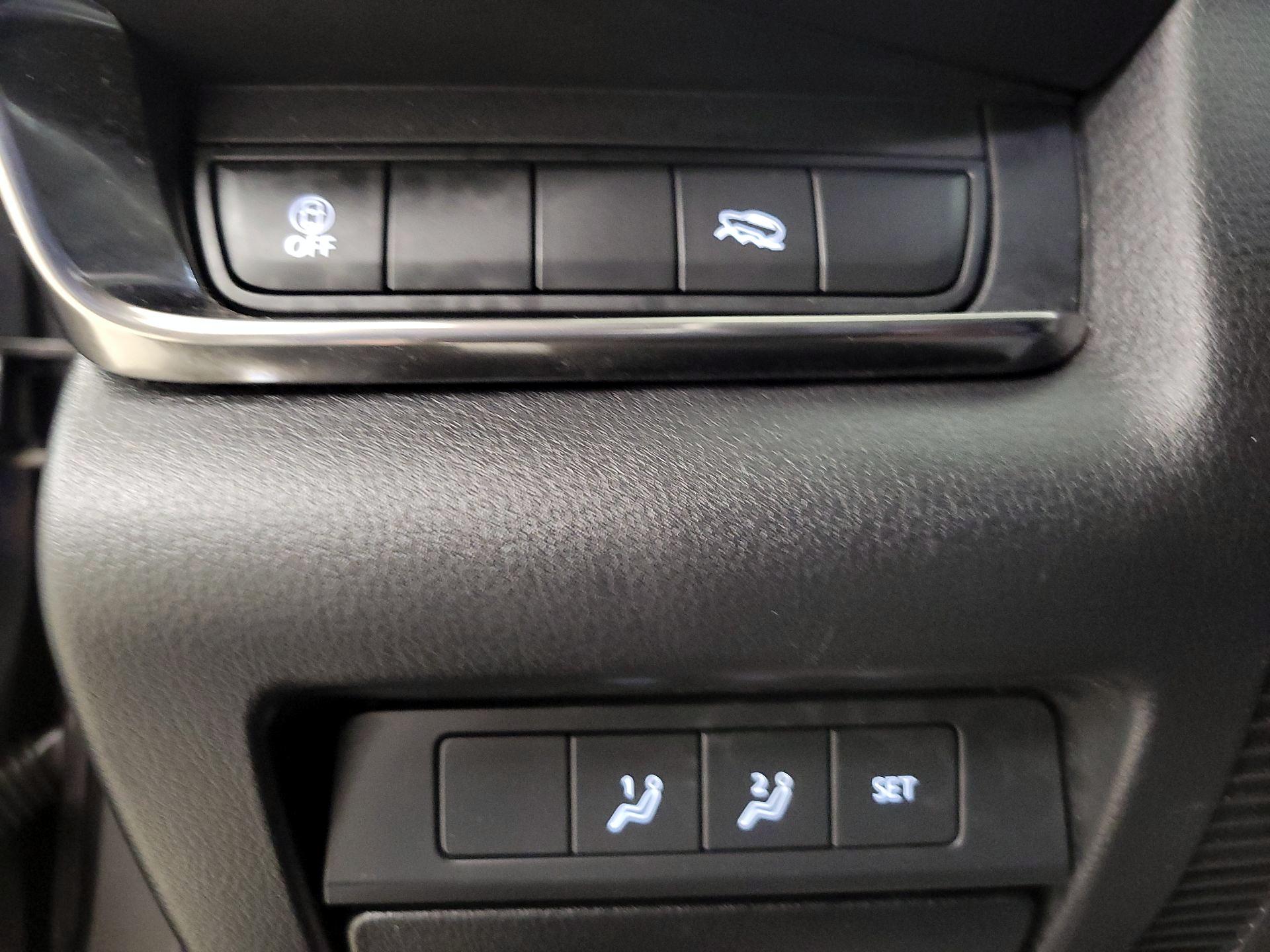 Thumbnail: 2023 Mazda CX-30 - 13