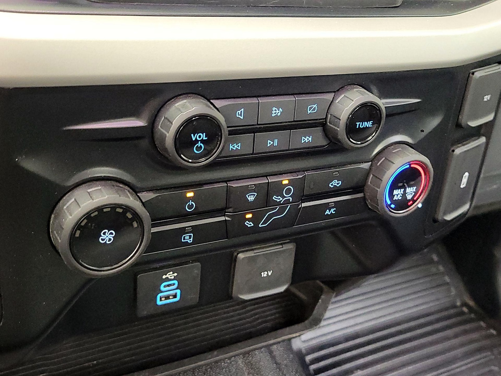 2023 Ford F-250 Super Duty XL - Photo 17