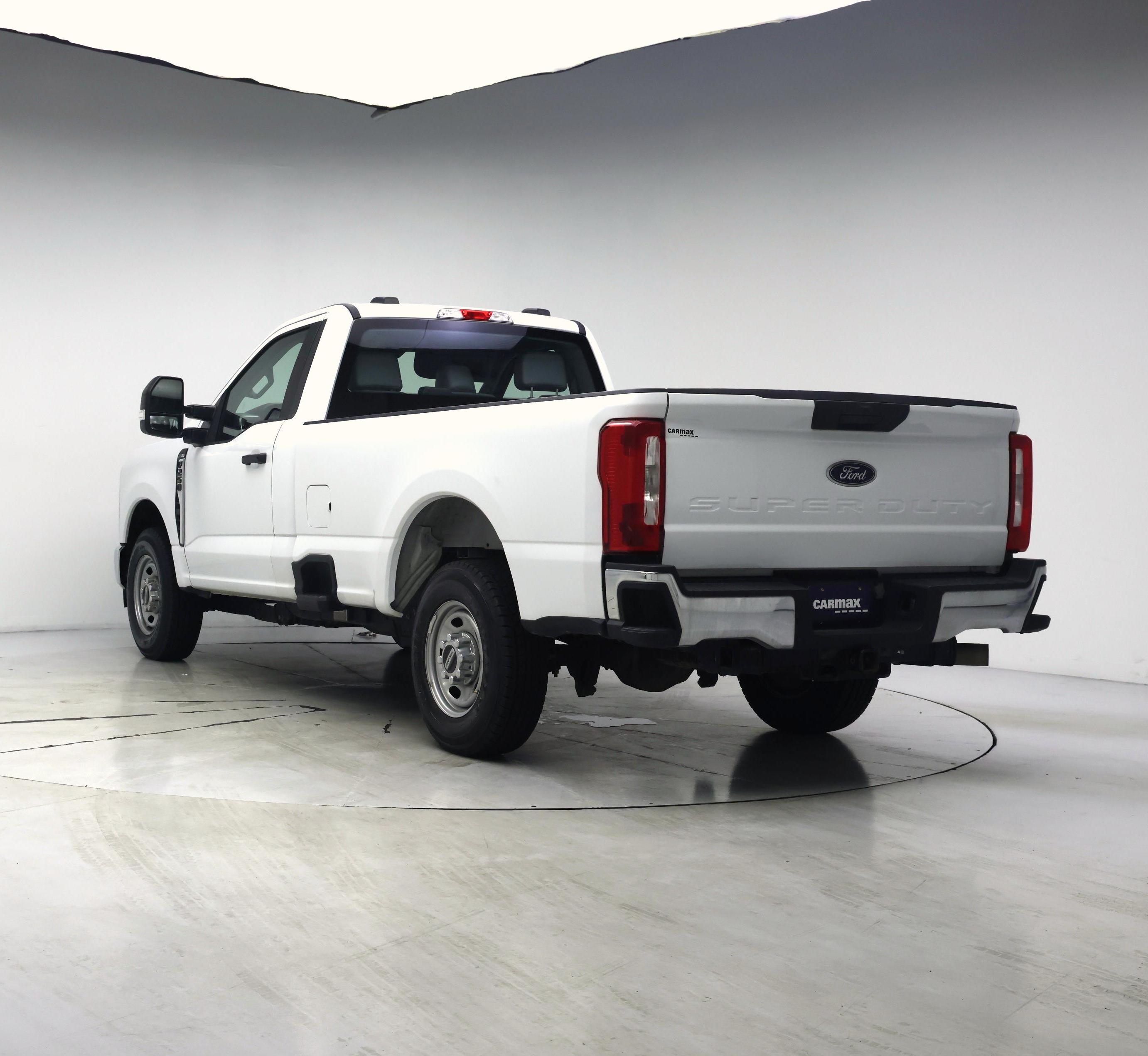 Thumbnail: 2023 Ford F-250 - 2