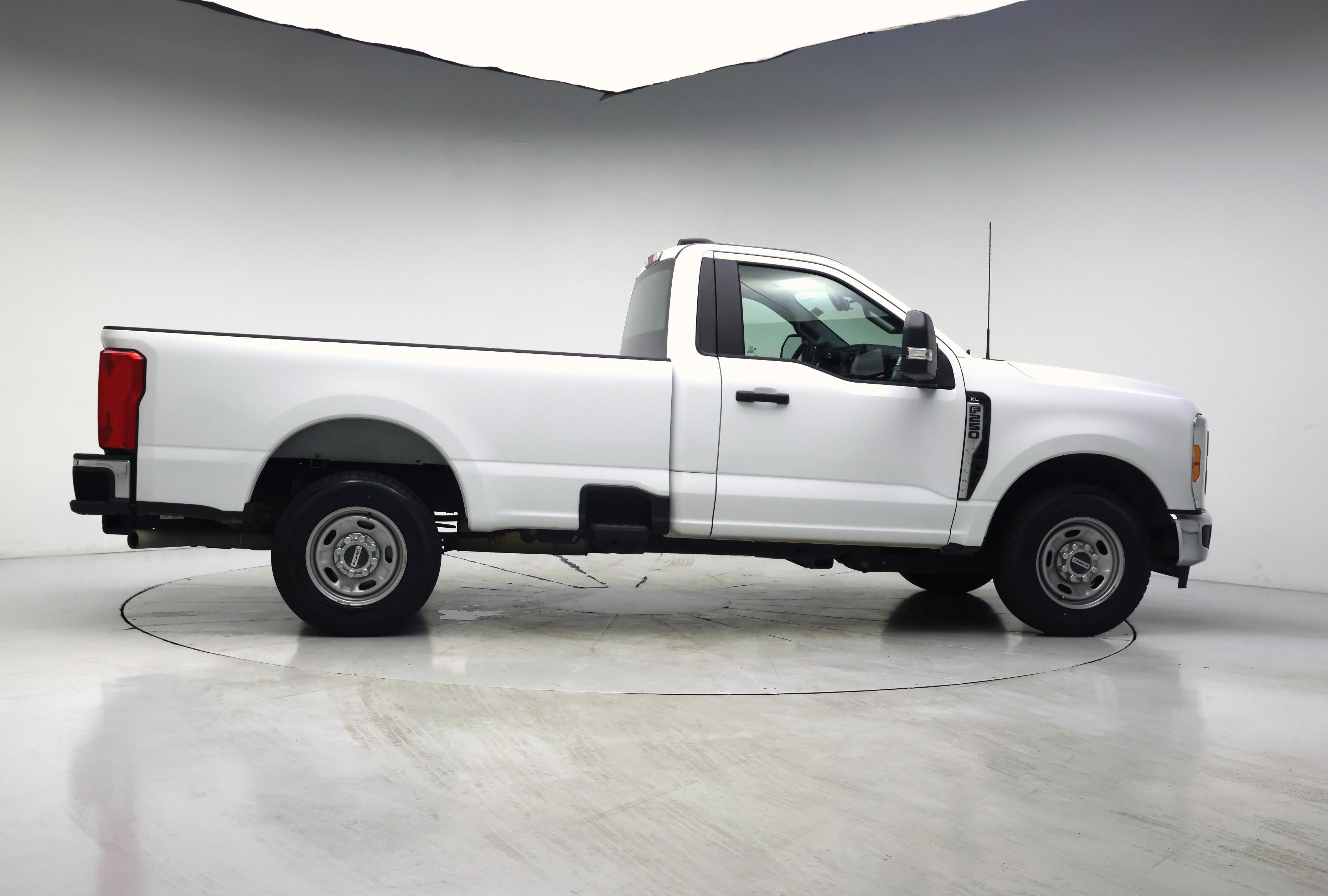 Thumbnail: 2023 Ford F-250 - 7