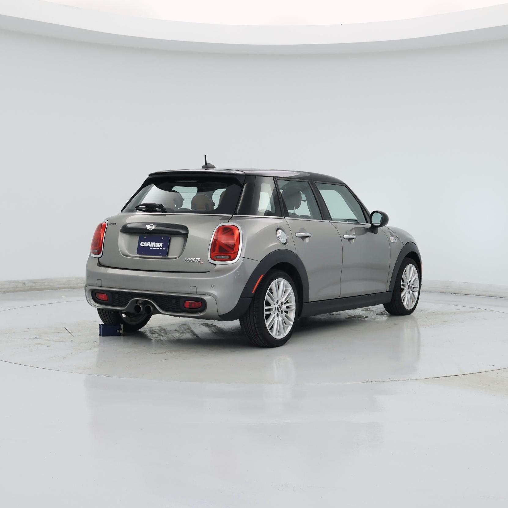 Thumbnail: 2019 MINI Cooper Hardtop - 8