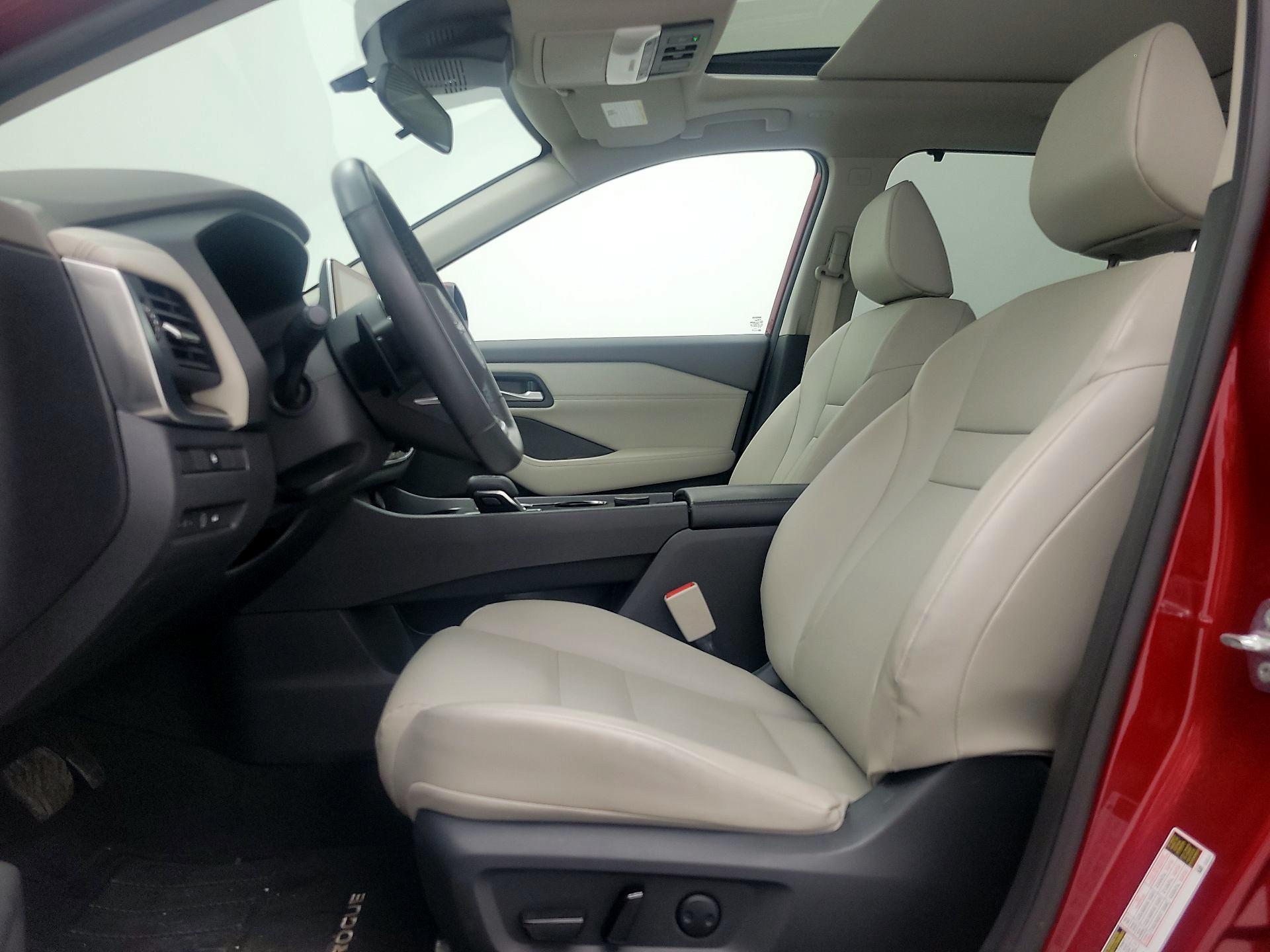 Thumbnail: 2023 Nissan Rogue - 11