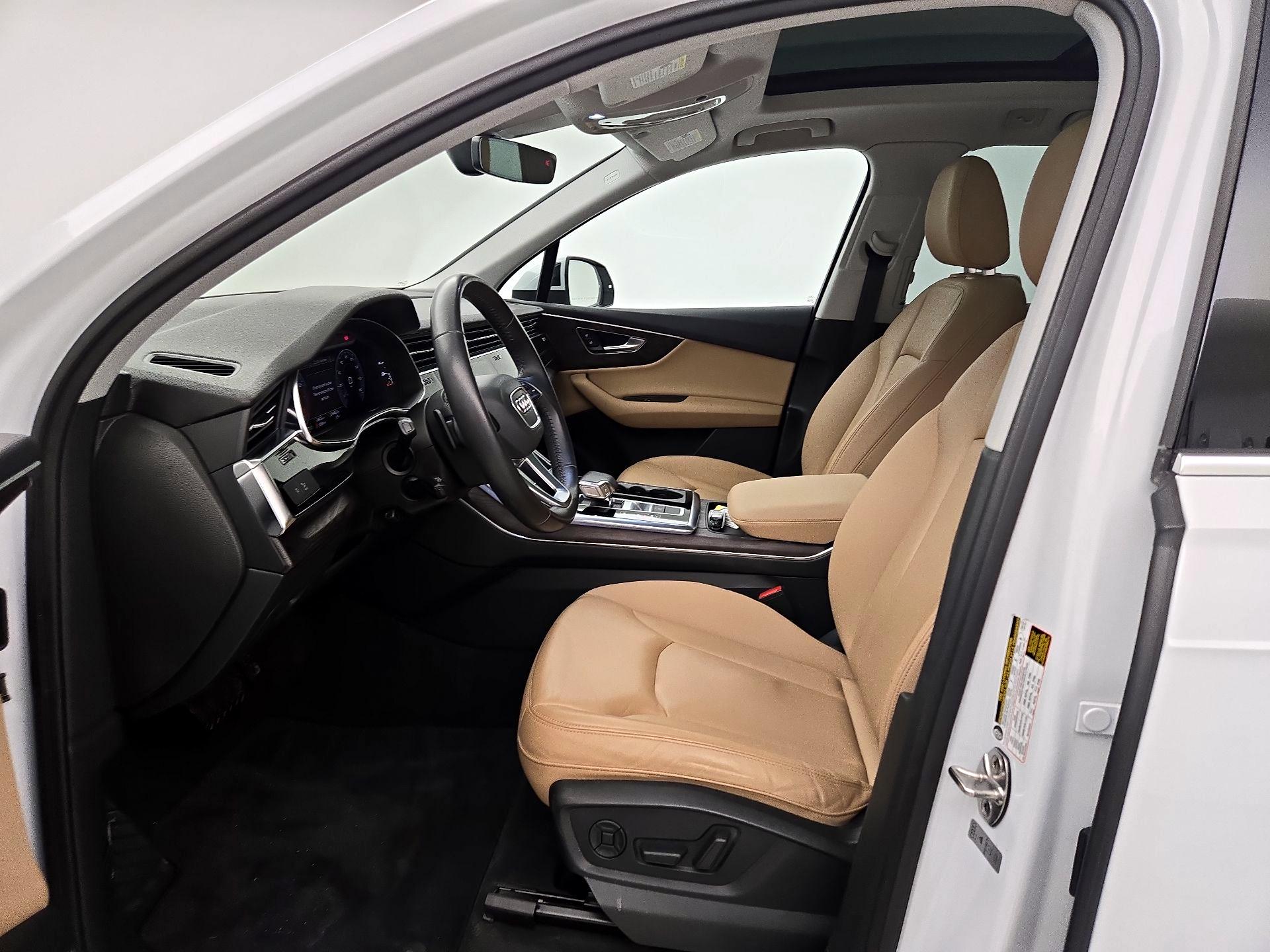 Thumbnail: 2020 Audi Q7 - 11