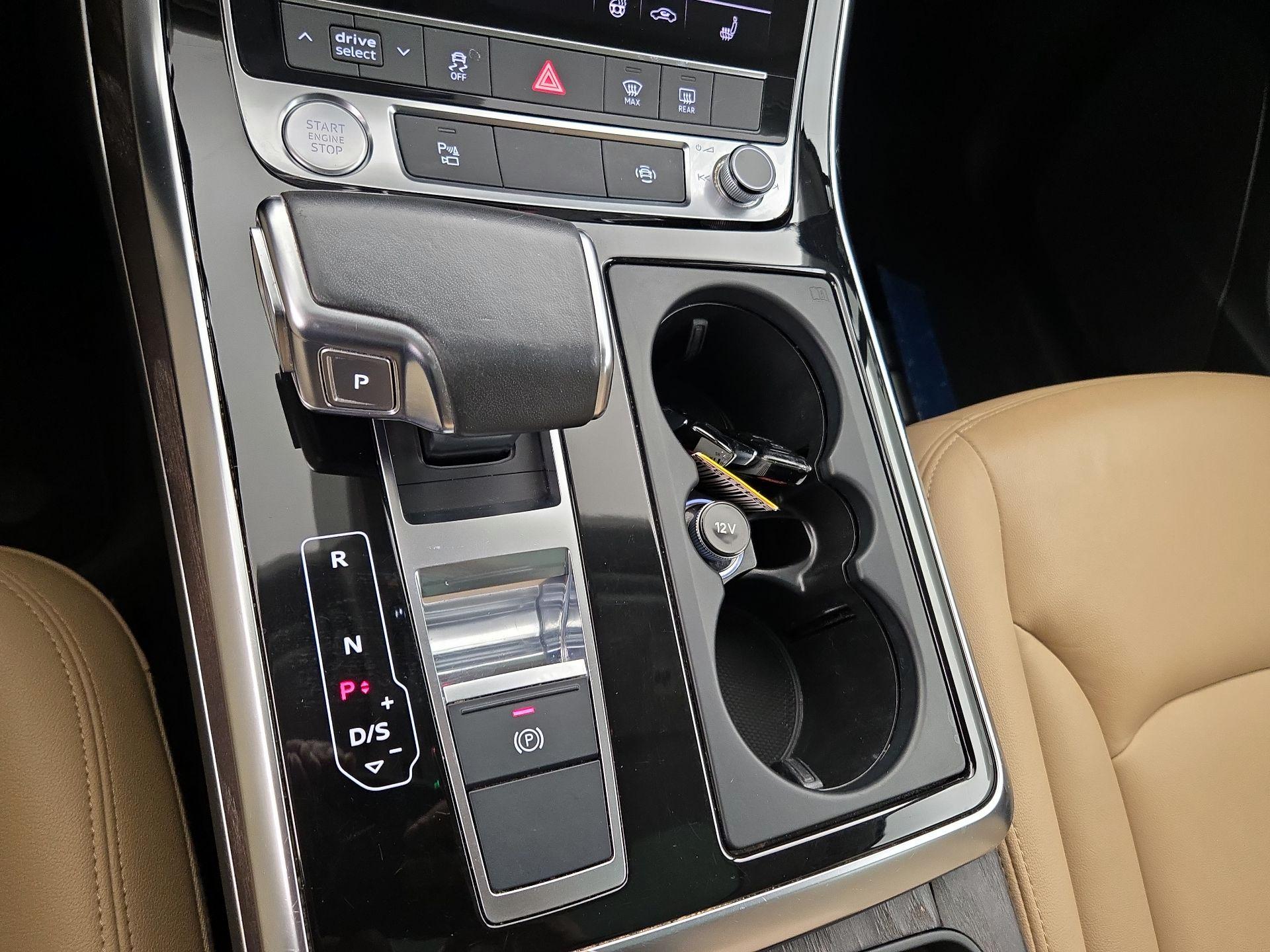 Thumbnail: 2020 Audi Q7 - 18