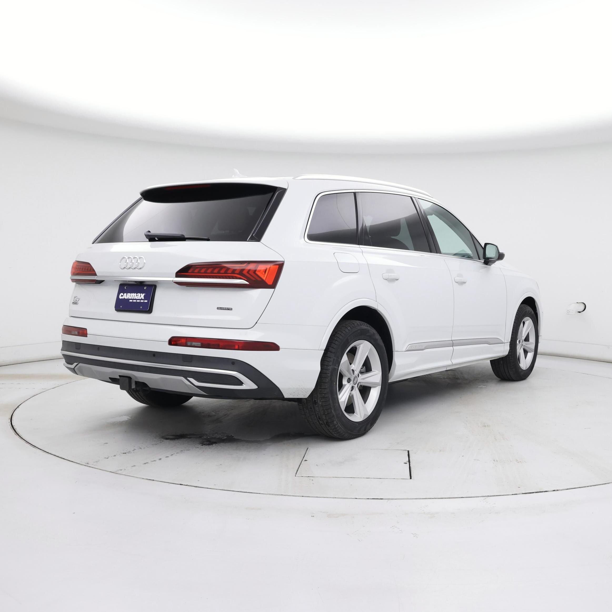 Thumbnail: 2020 Audi Q7 - 8
