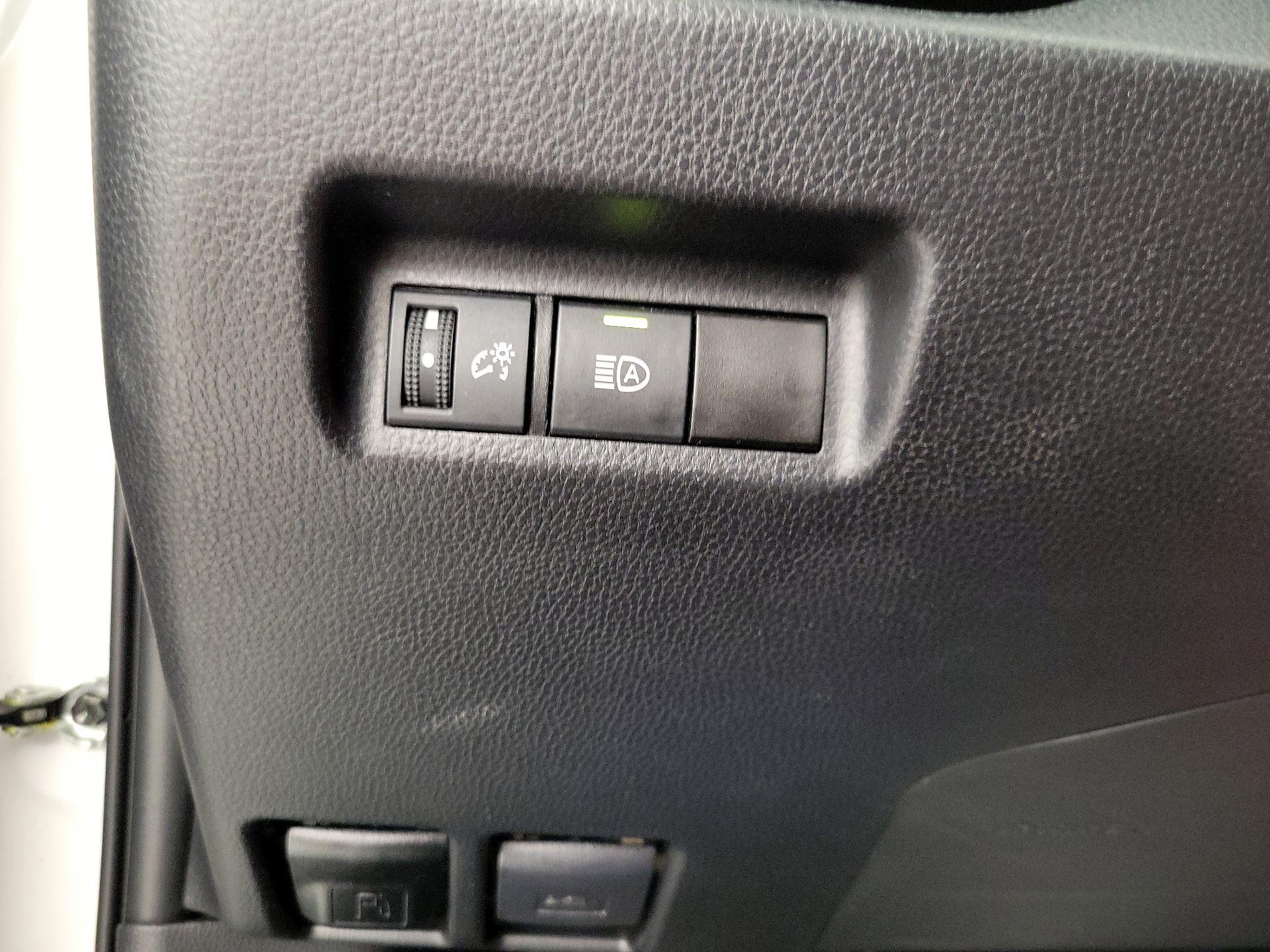 Thumbnail: 2024 Toyota RAV4 - 13