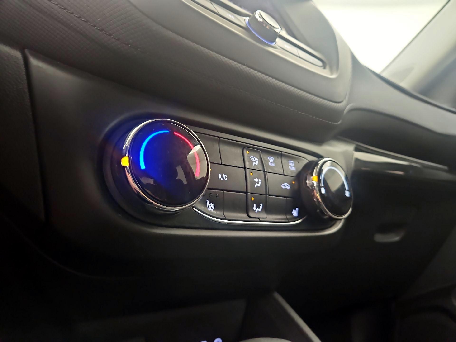 Thumbnail: 2021 Chevrolet TrailBlazer - 16