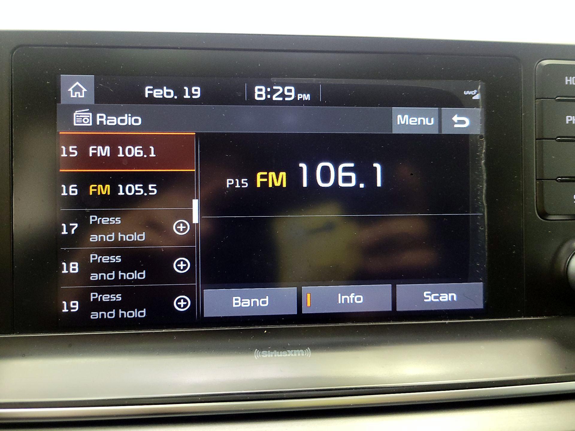 Thumbnail: 2020 Kia Telluride - 13