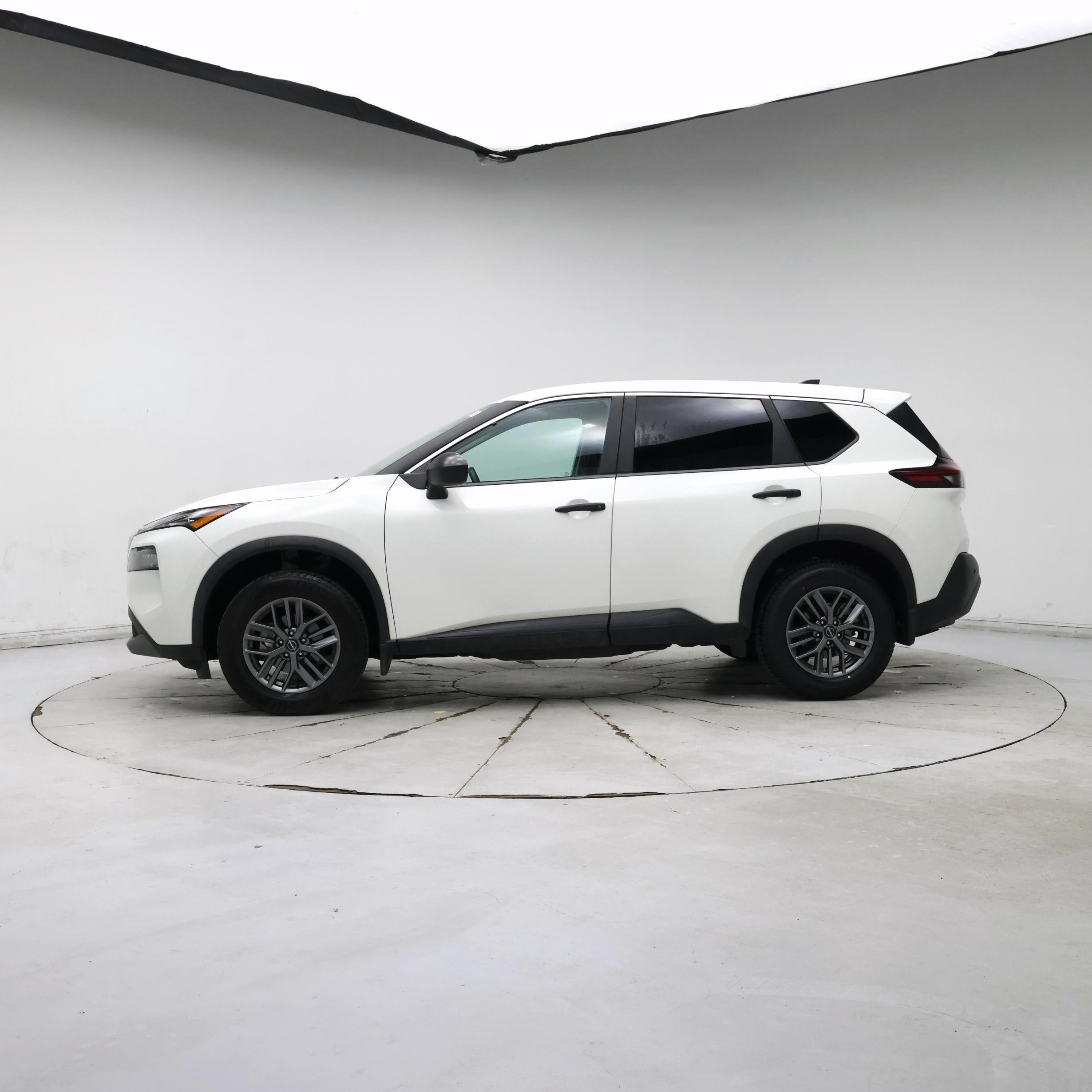 Thumbnail: 2023 Nissan Rogue - 3