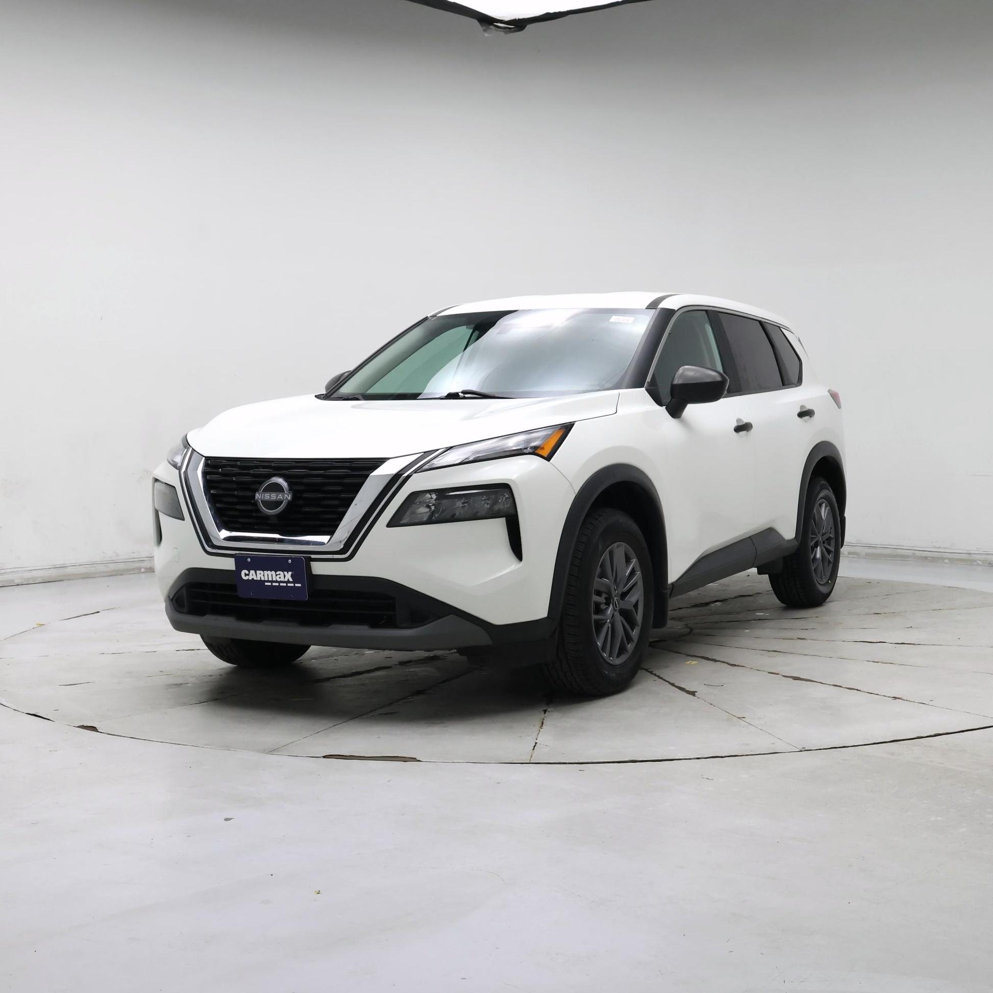 Thumbnail: 2023 Nissan Rogue - 4