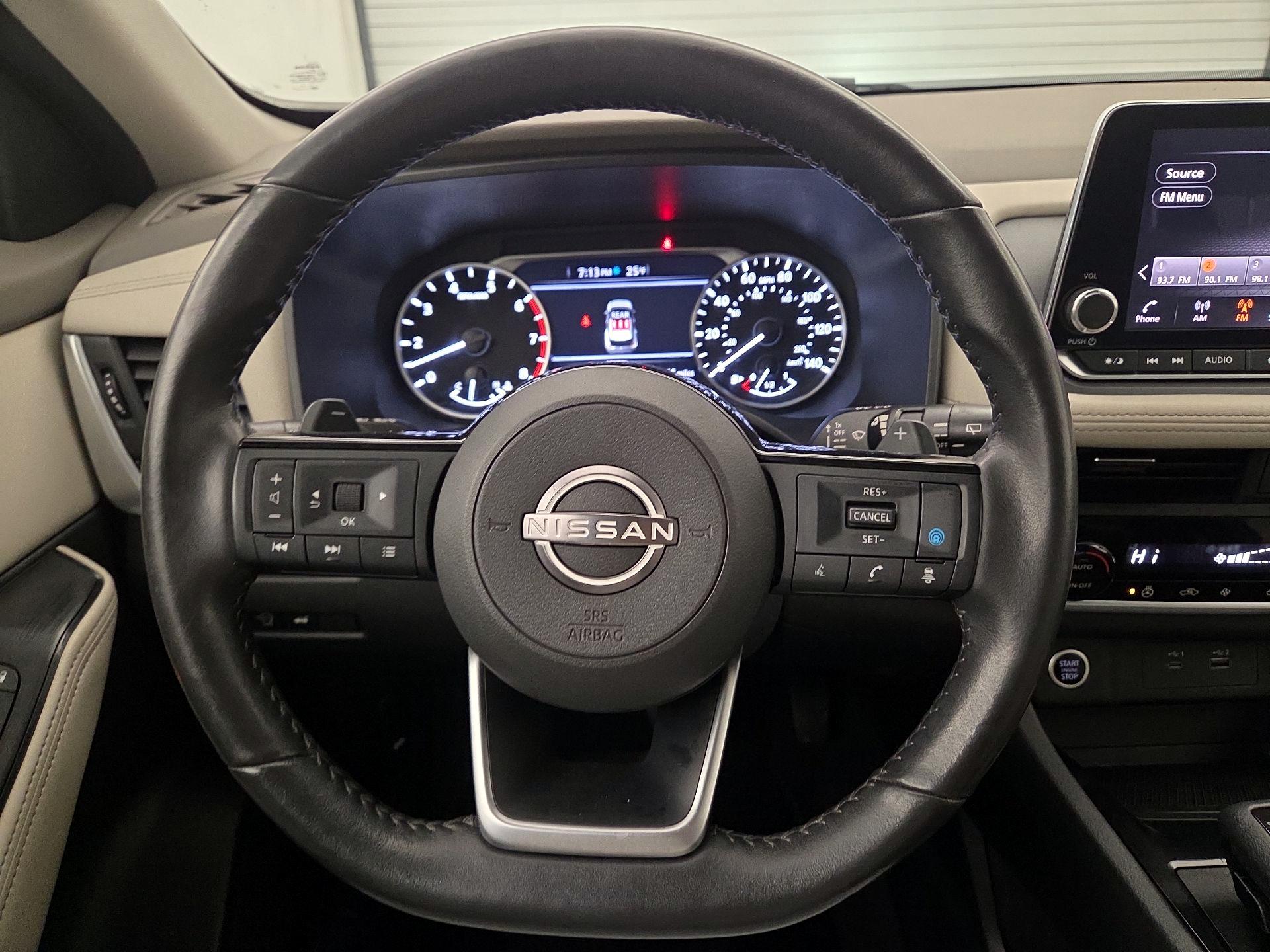 Thumbnail: 2023 Nissan Rogue - 10