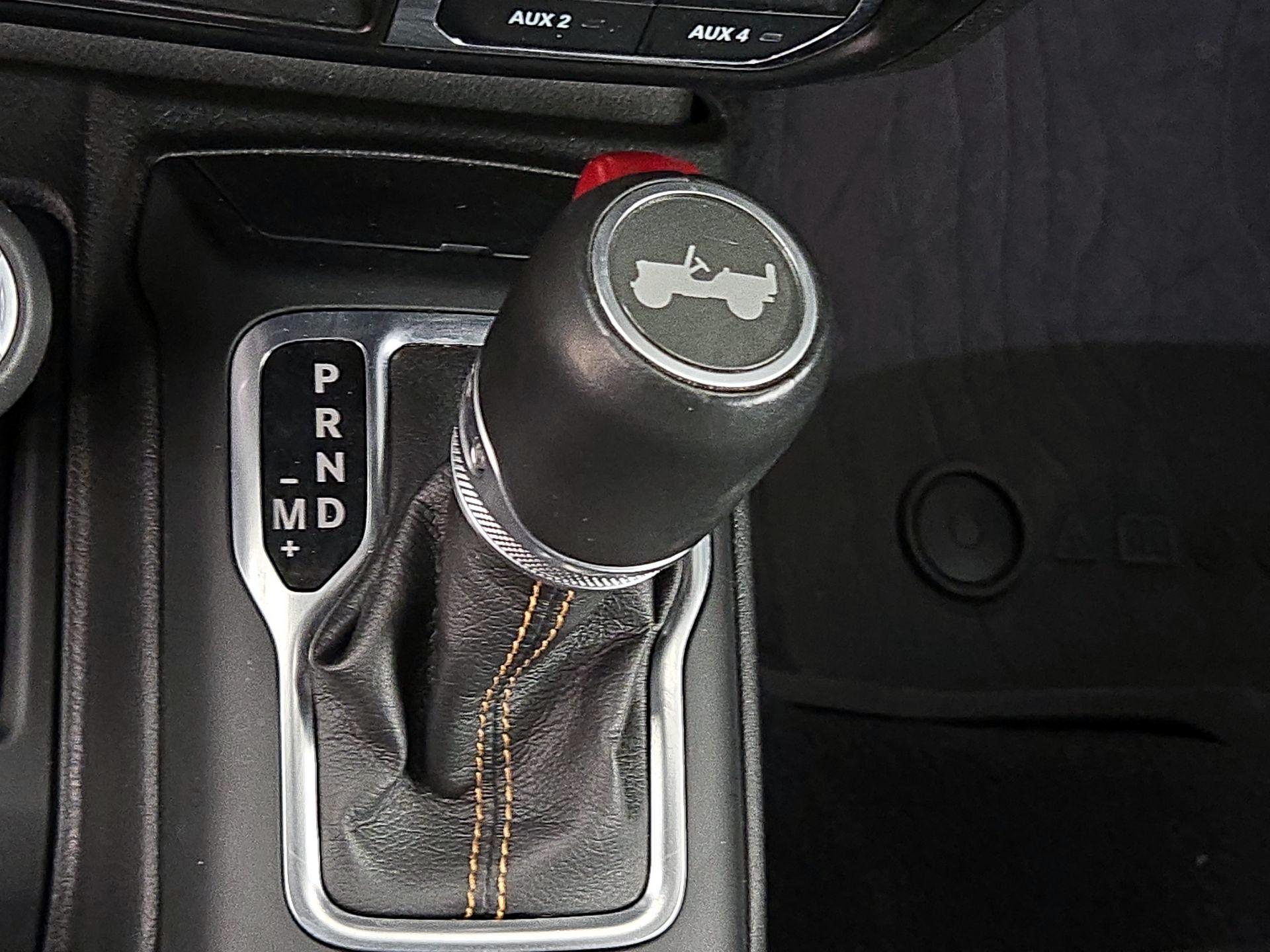 Thumbnail: 2021 Jeep Wrangler - 18