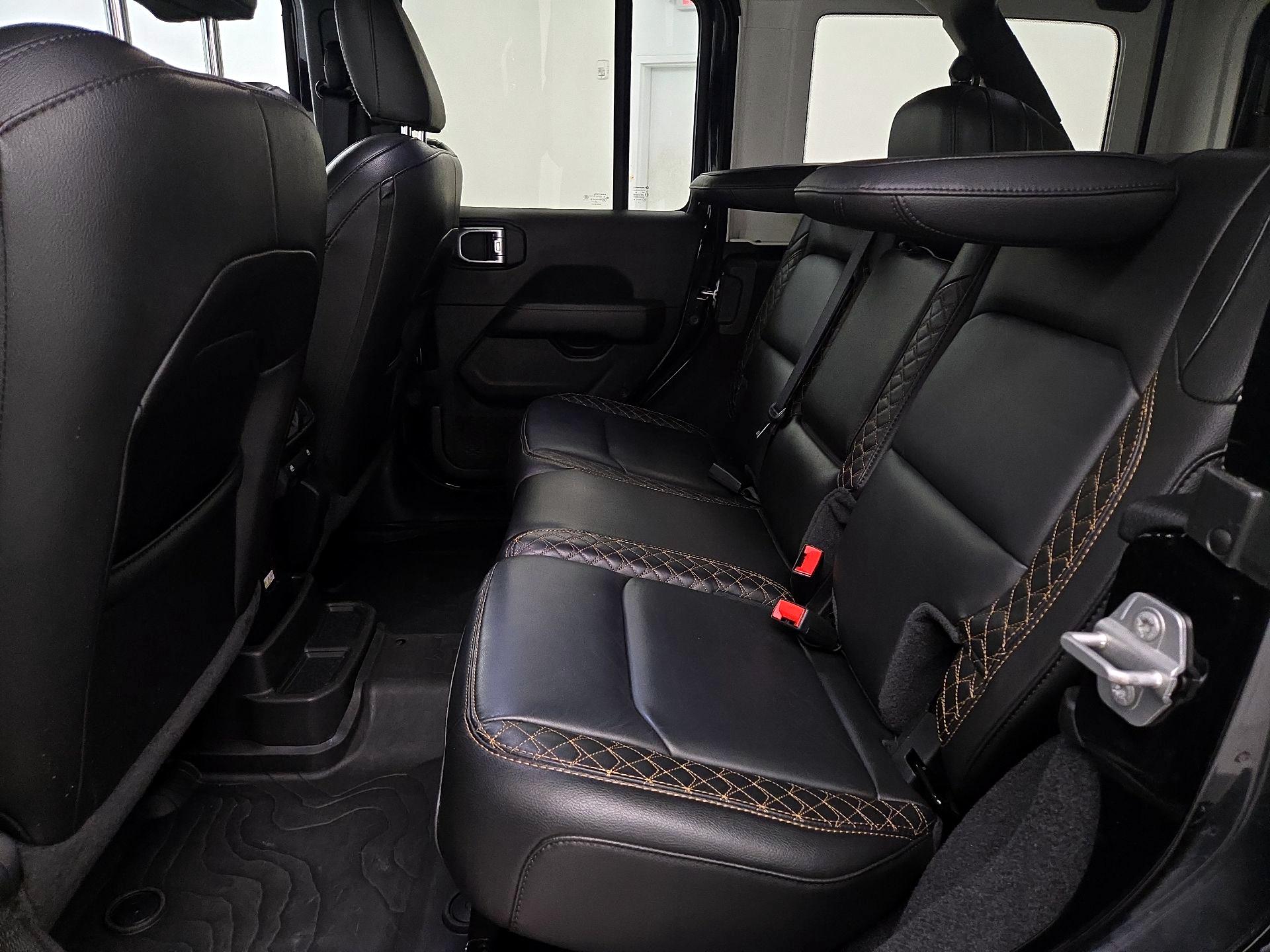 Thumbnail: 2021 Jeep Wrangler - 20