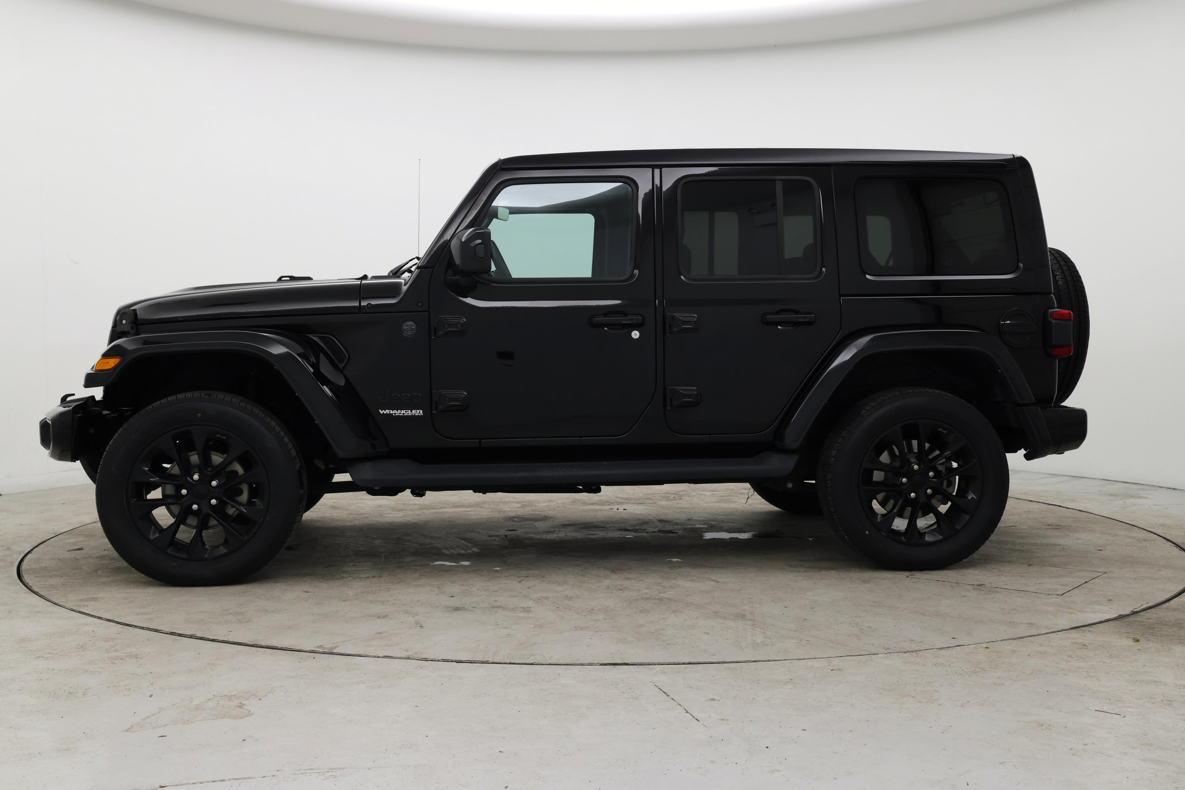 Thumbnail: 2021 Jeep Wrangler - 3
