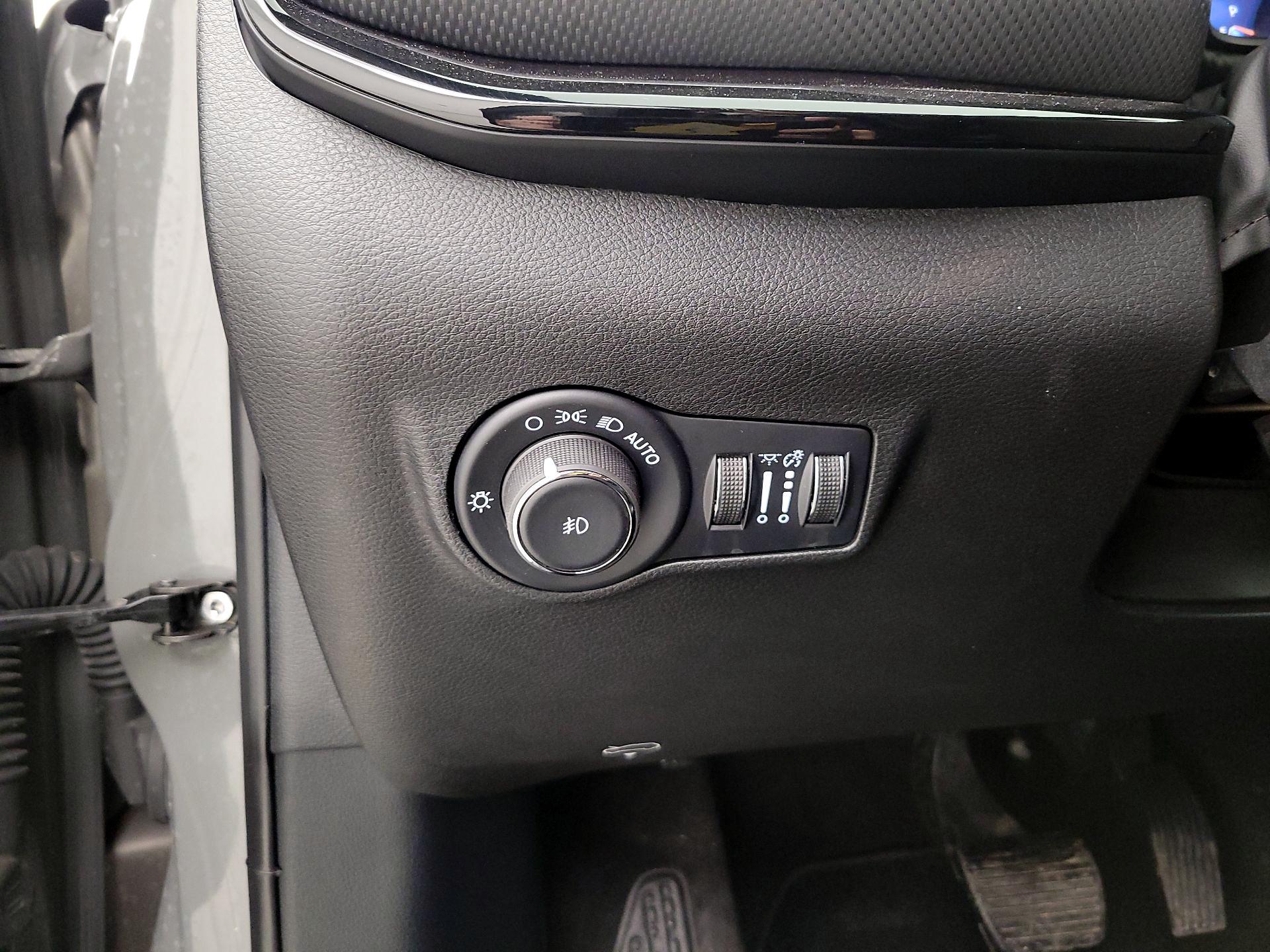 Thumbnail: 2024 Jeep Compass - 13