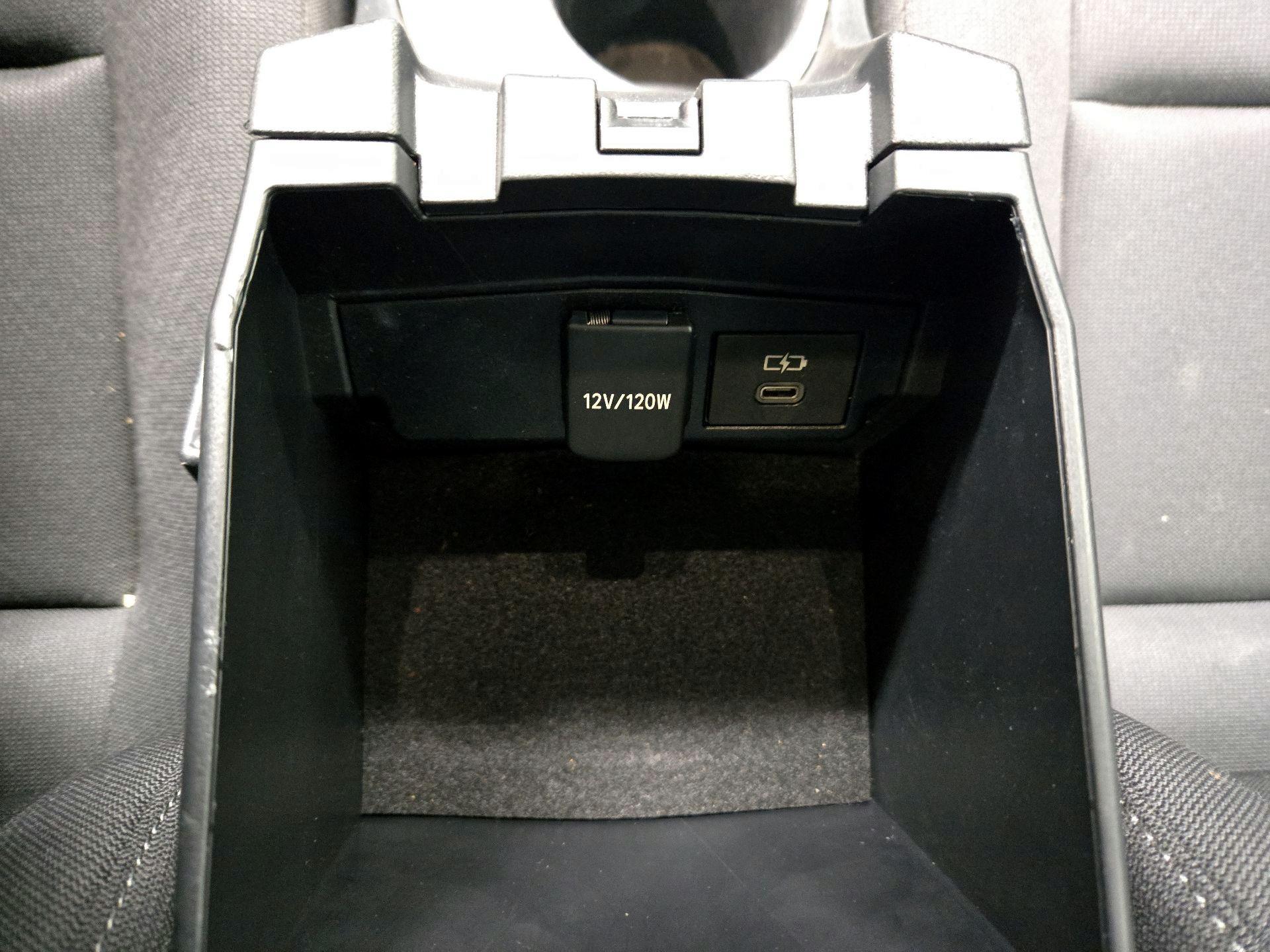 Thumbnail: 2024 Toyota Corolla - 18