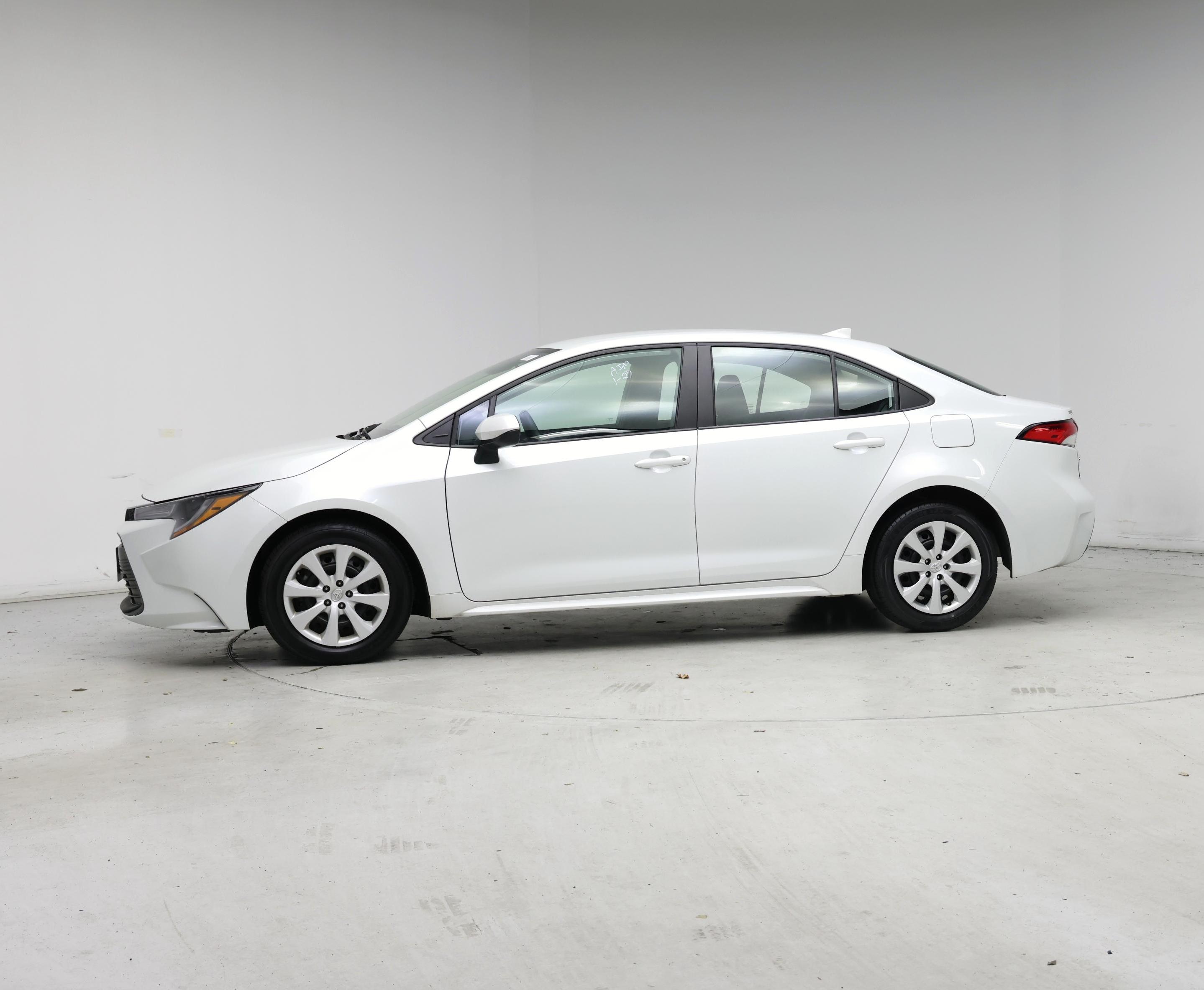 Thumbnail: 2024 Toyota Corolla - 3