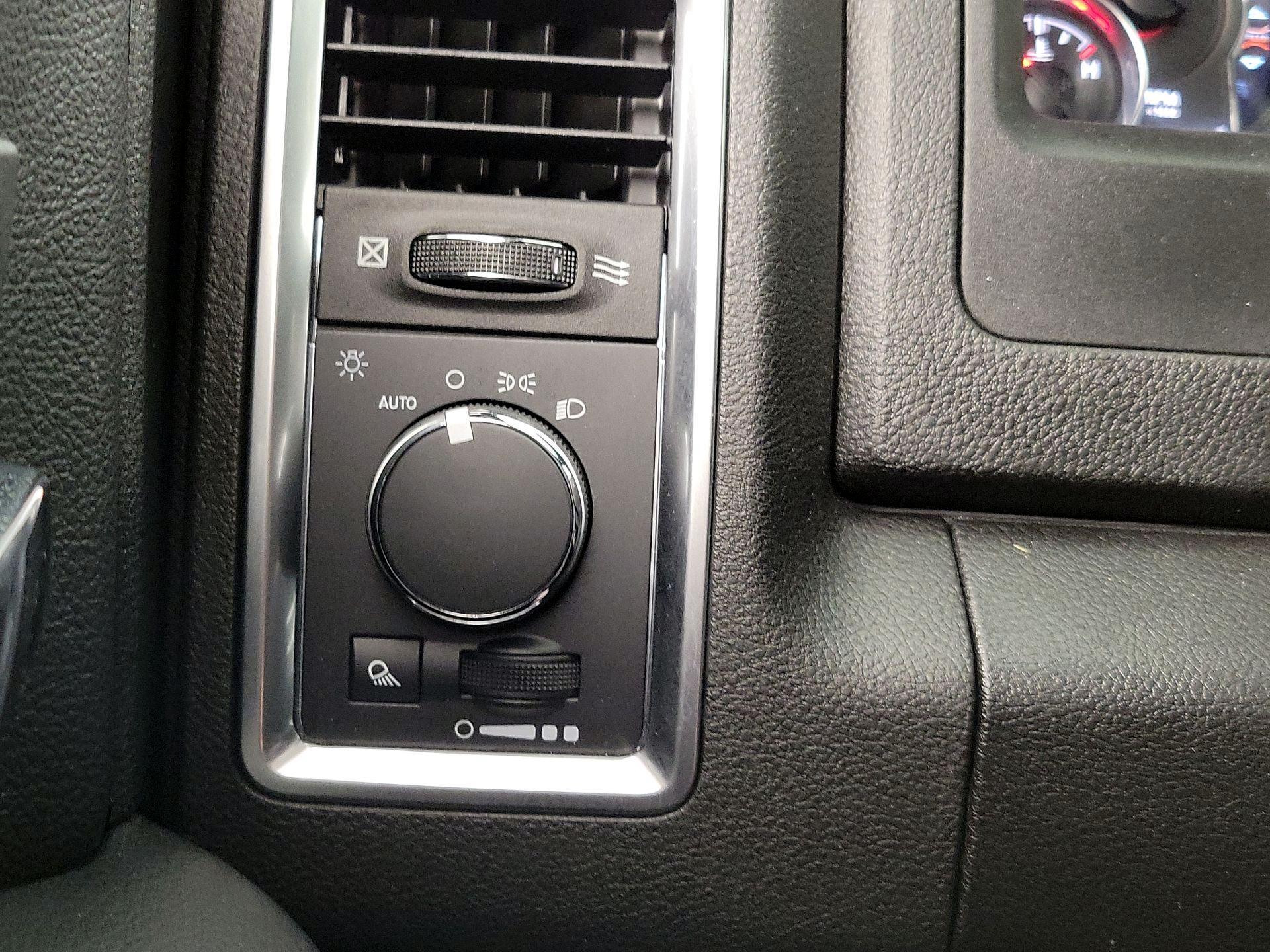 Thumbnail: 2022 RAM 1500 Classic - 13