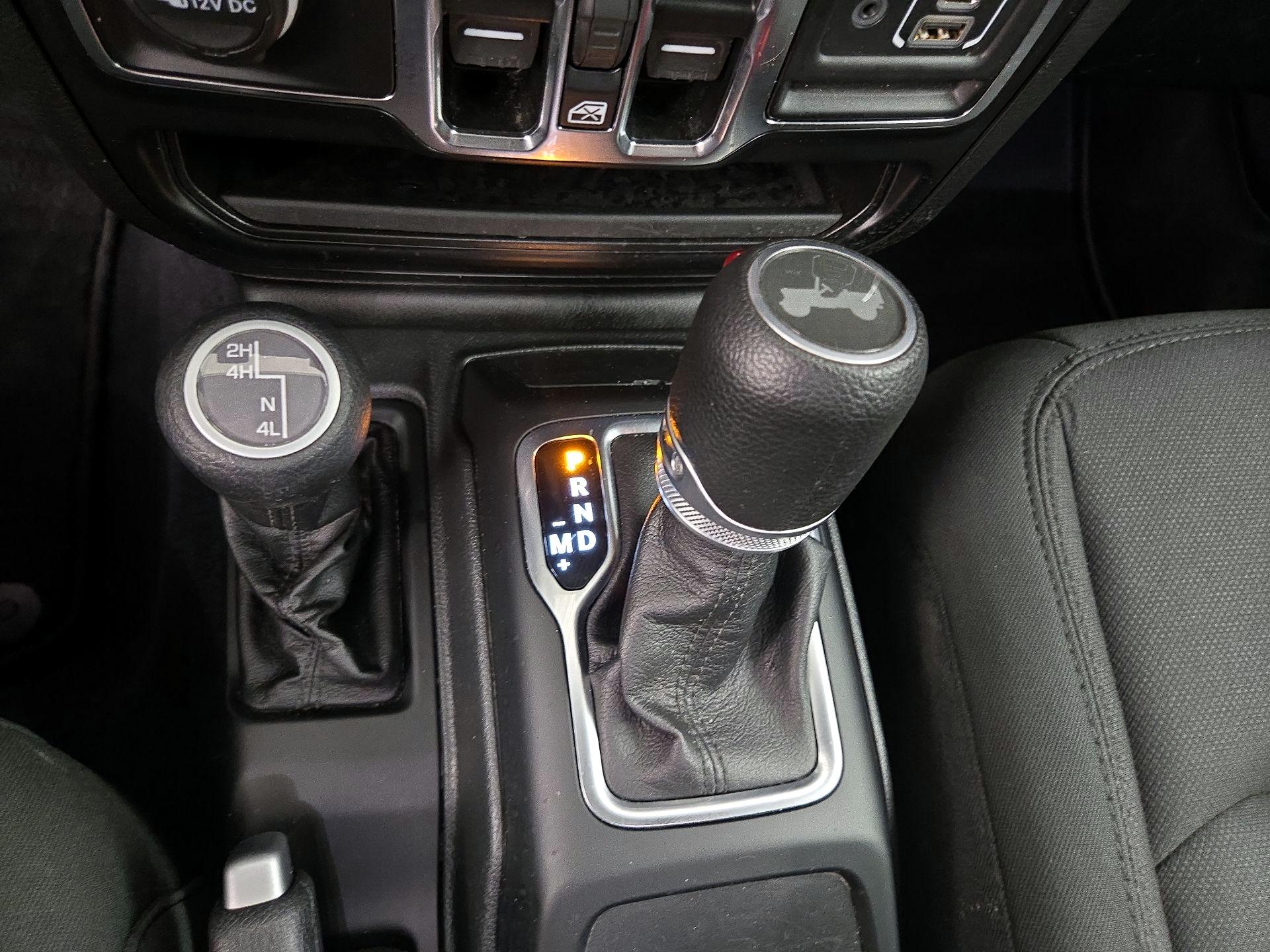 Thumbnail: 2021 Jeep Wrangler - 17