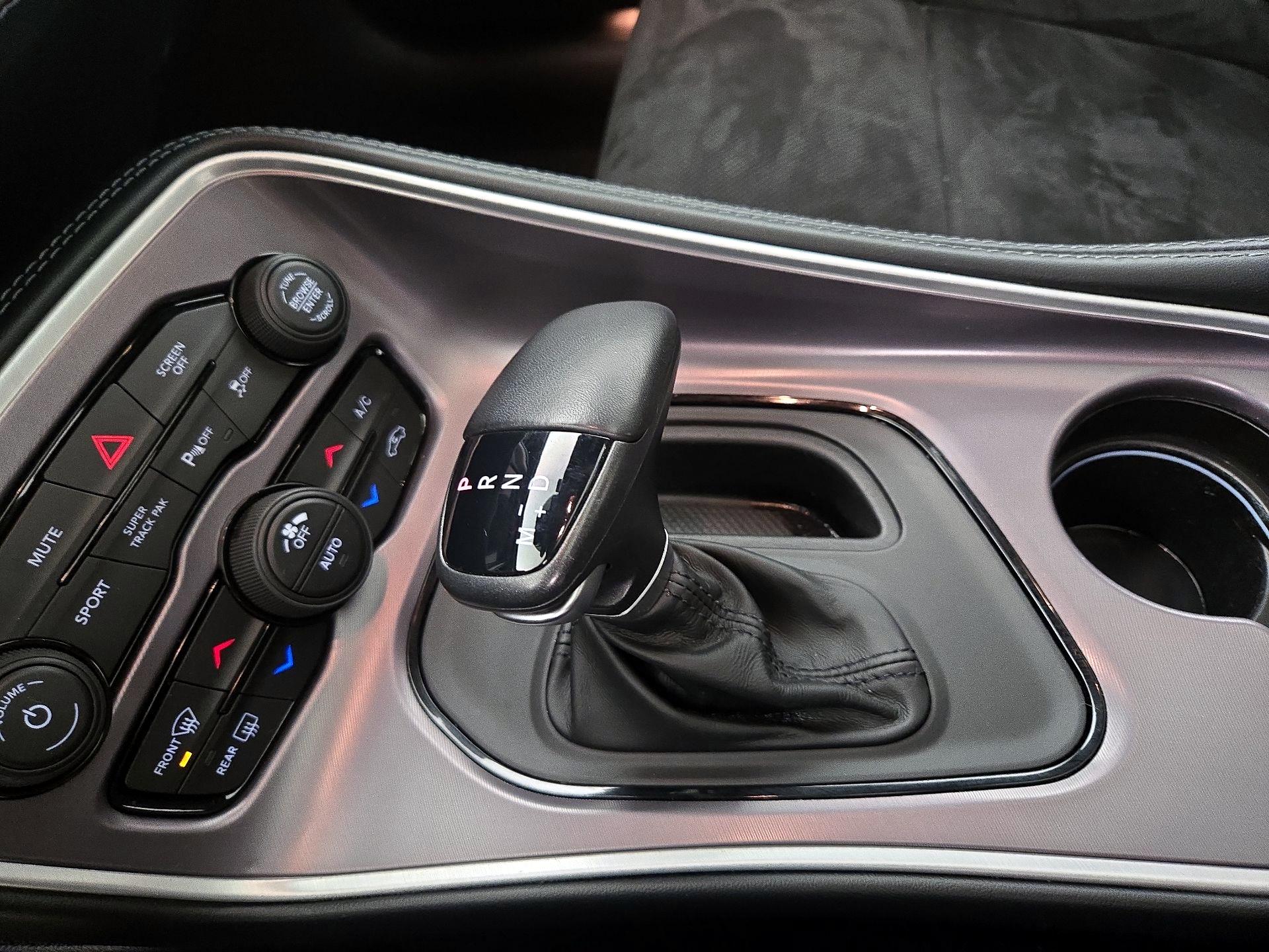 Thumbnail: 2022 Dodge Challenger - 17