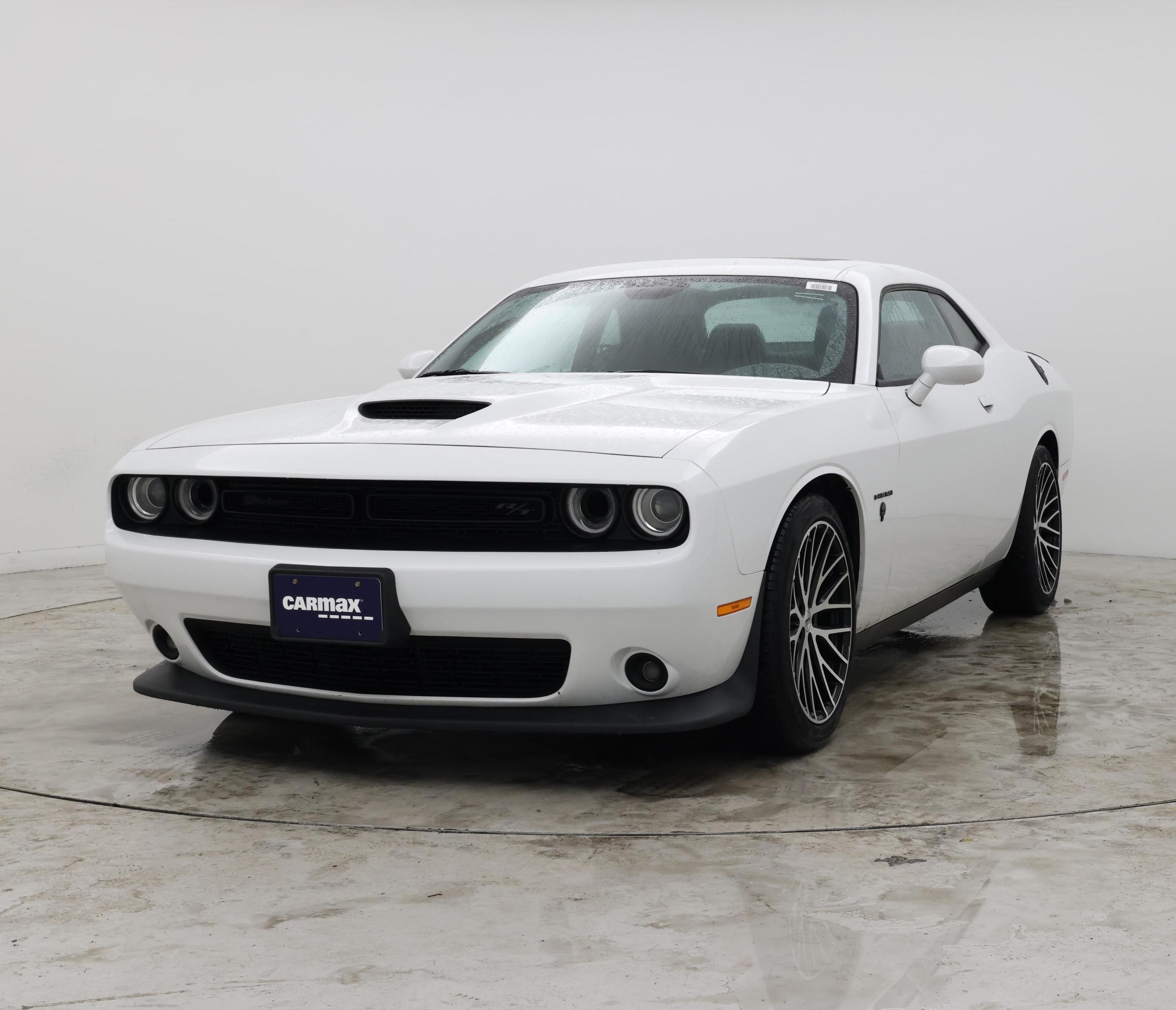 Thumbnail: 2022 Dodge Challenger - 4