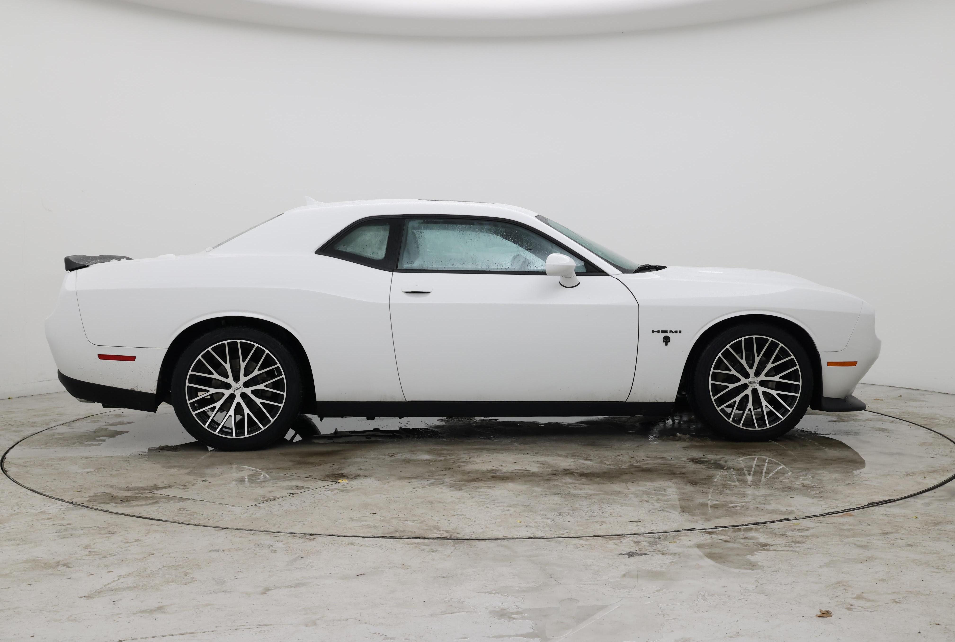 Thumbnail: 2022 Dodge Challenger - 7