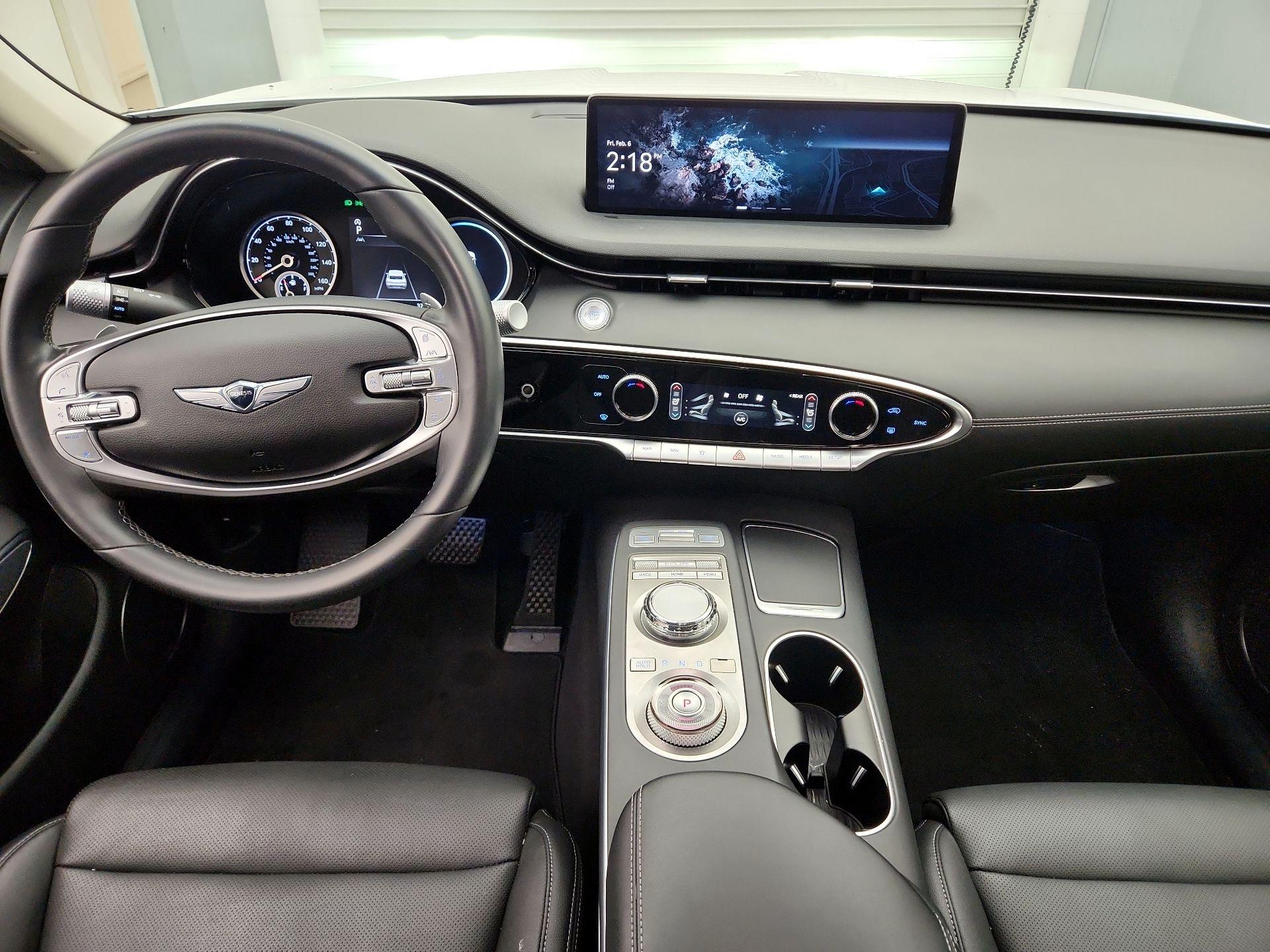 Thumbnail: 2022 Genesis GV70 - 9